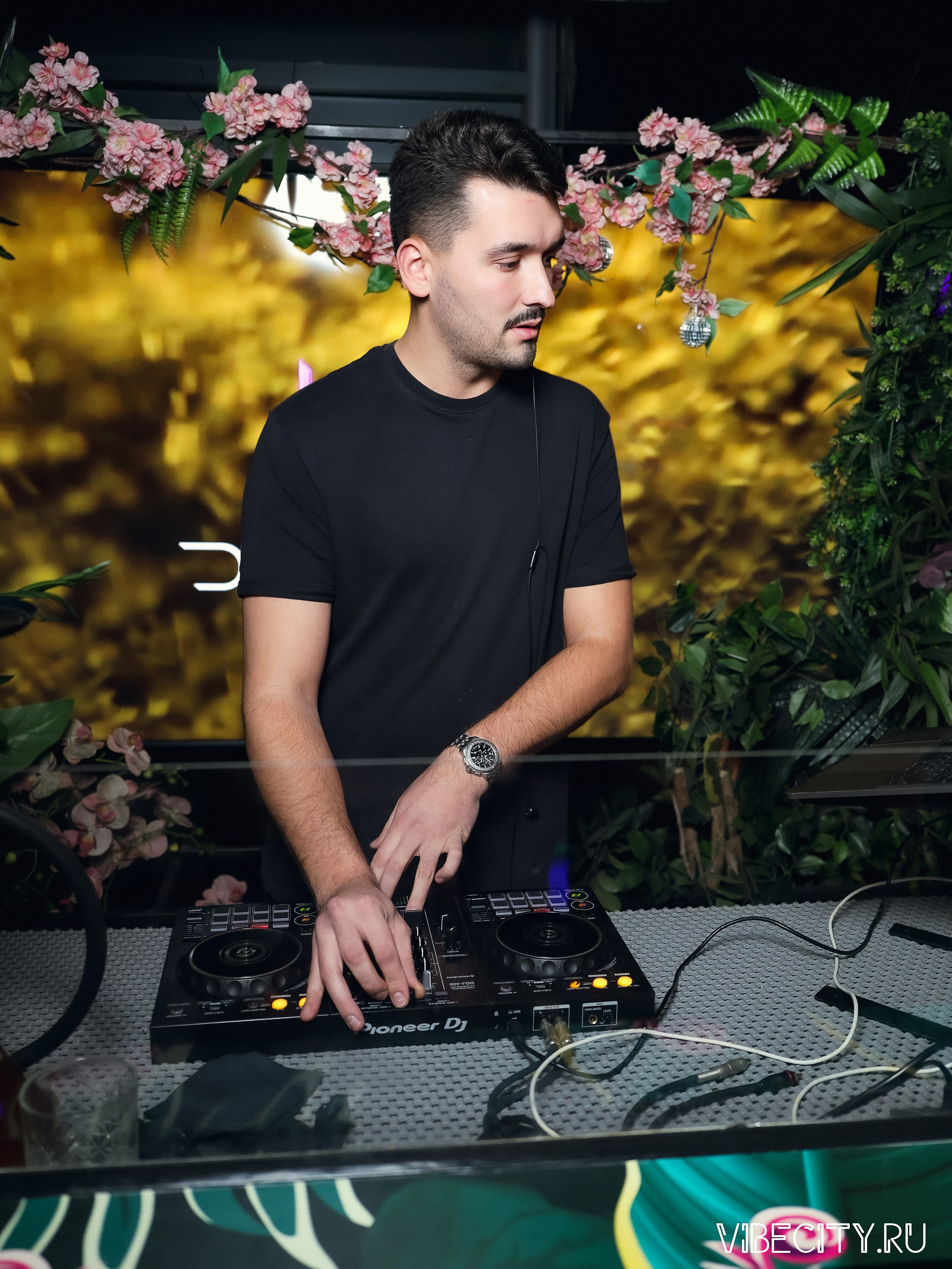 DOUBLE U. VIBECITY.RU Вайб Сити Ру Фоторепортажи Фотоотчеты Калининград