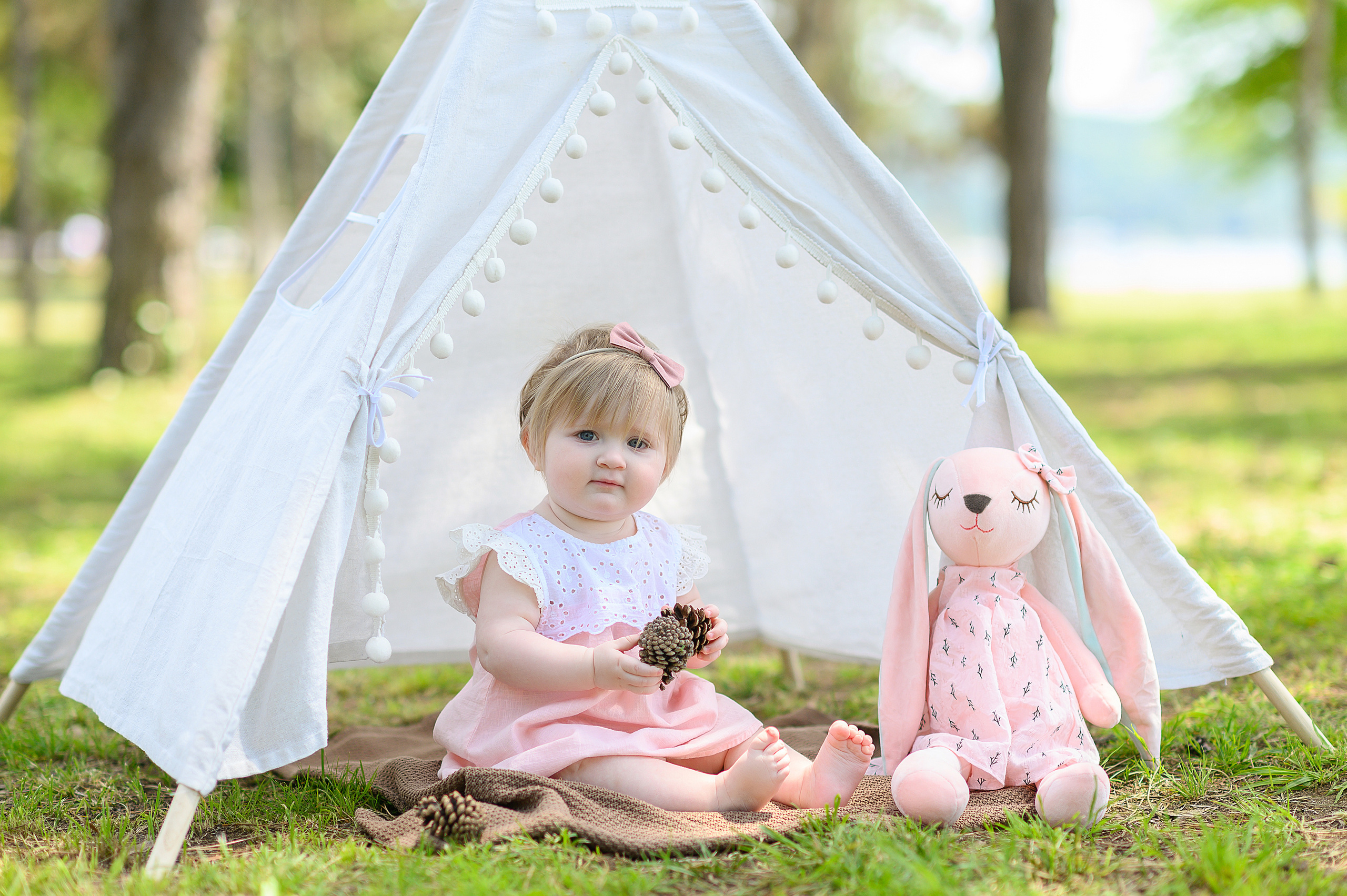 Инна 1 годик. Детский фотограф Абхазия