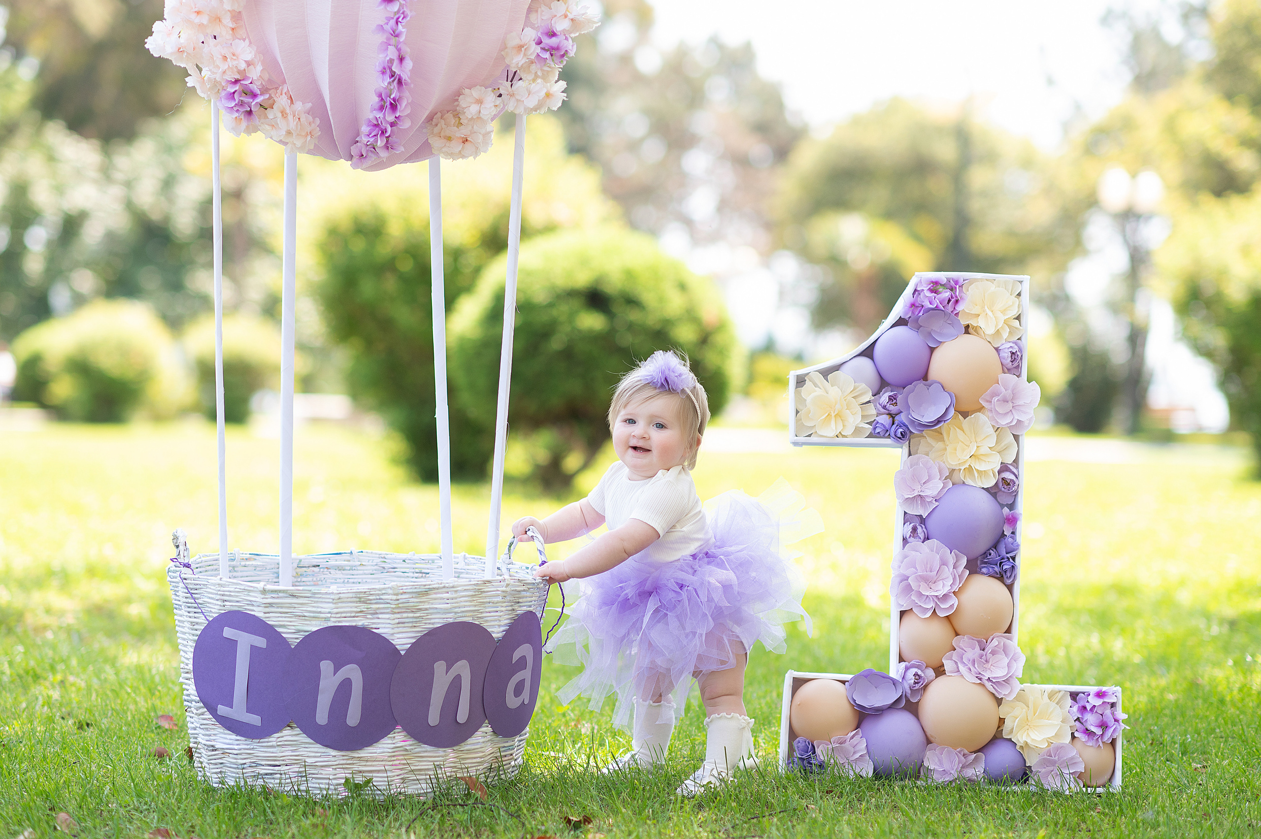 Инна 1 годик. Детский фотограф Абхазия