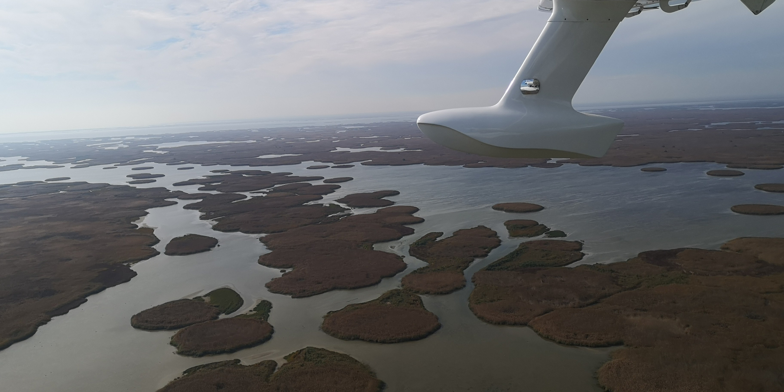 Каспийское море (наука на Ла-8) (2021 г.). Фотоальбом показывающий увлекательный мир авиации и мир медведей Андрея Иванова