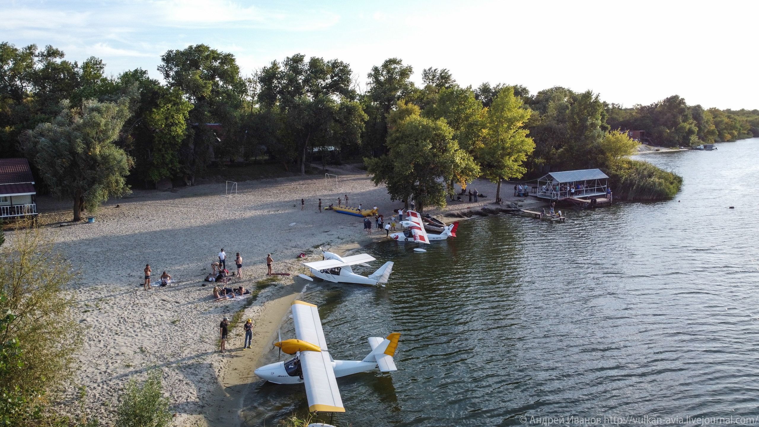 Волгодонск аэр. Потапов слёт «Небо для всех» (2021 г.). Фотоальбом показывающий увлекательный мир авиации и мир медведей Андрея Иванова