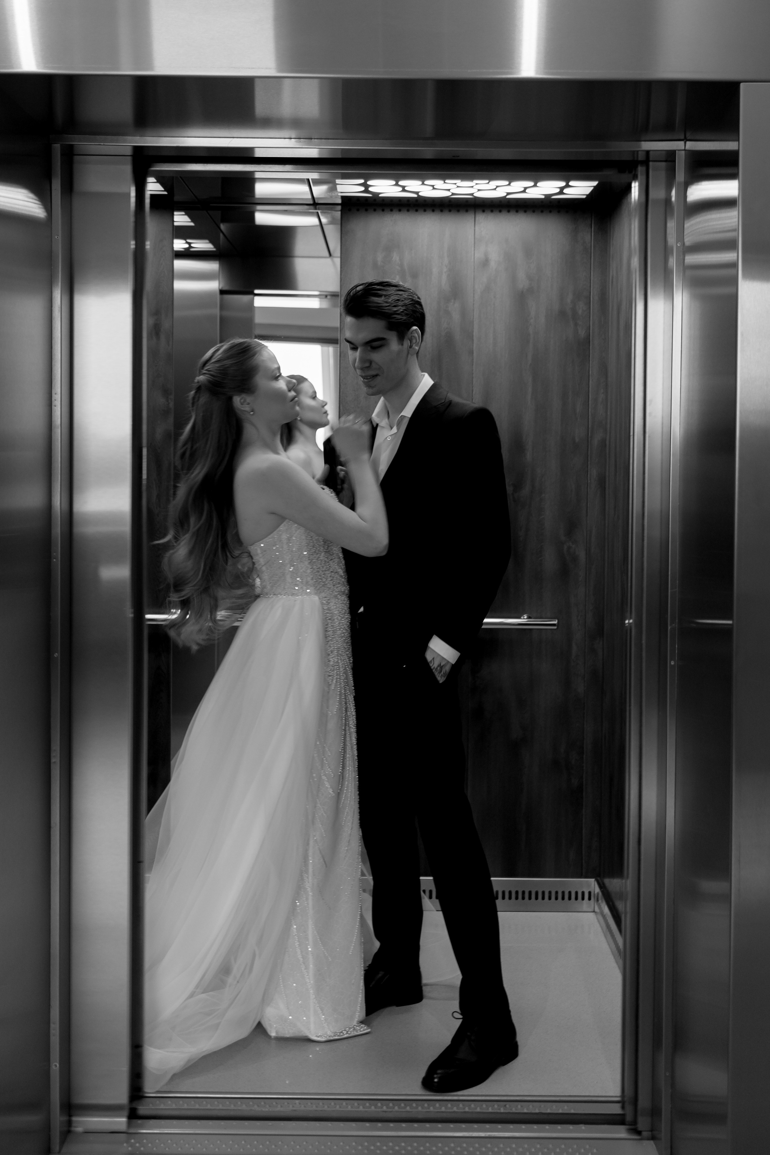 СВАДЕБНАЯ СЬЕМКА СБОРОВ В ОТЕЛЕ И ВЫЕЗД НА ЦЕРЕМОНИЮ (СНЯТО В СИБИРЕ В НИЖНЕВАРТОВСКЕ). Профессиональный фотограф, Санкт-Петербург — Виктория Богомолова