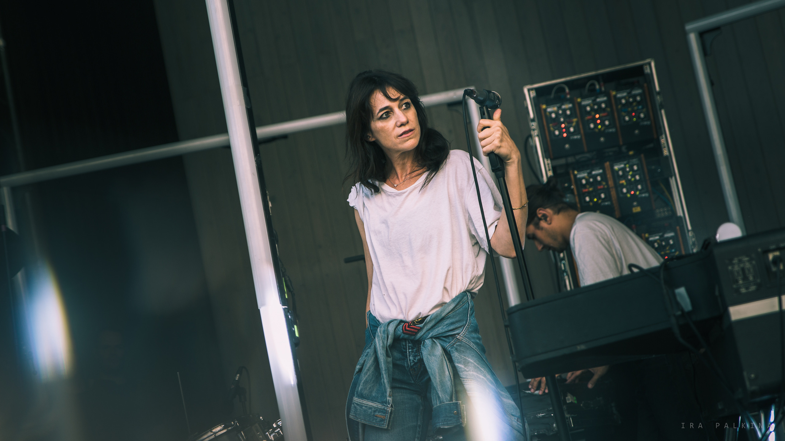 CHARLOTTE GAINSBOURG. Портретный, танцевальный и концертный фотограф Ира Палкина