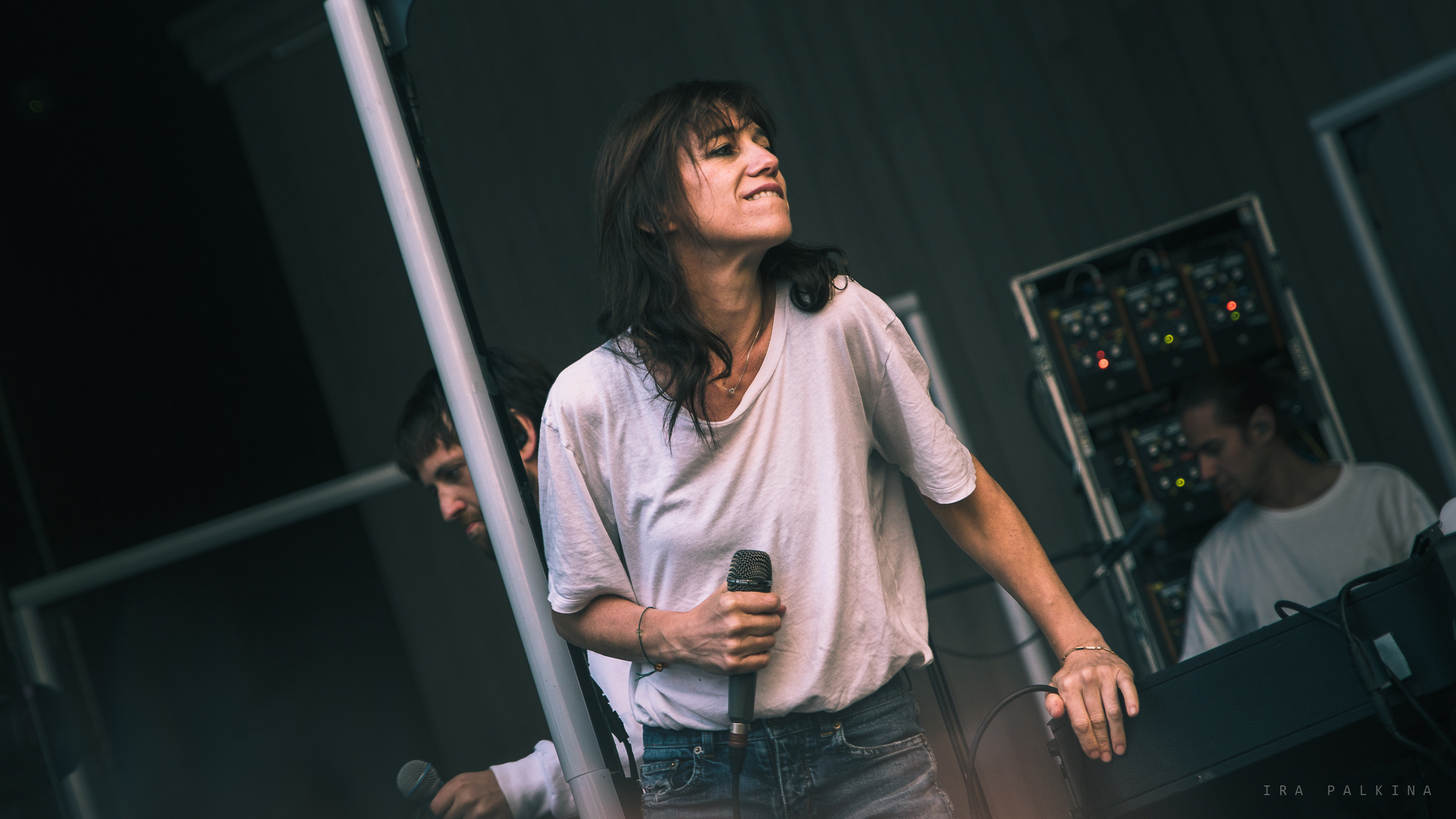 CHARLOTTE GAINSBOURG. Портретный, танцевальный и концертный фотограф Ира Палкина