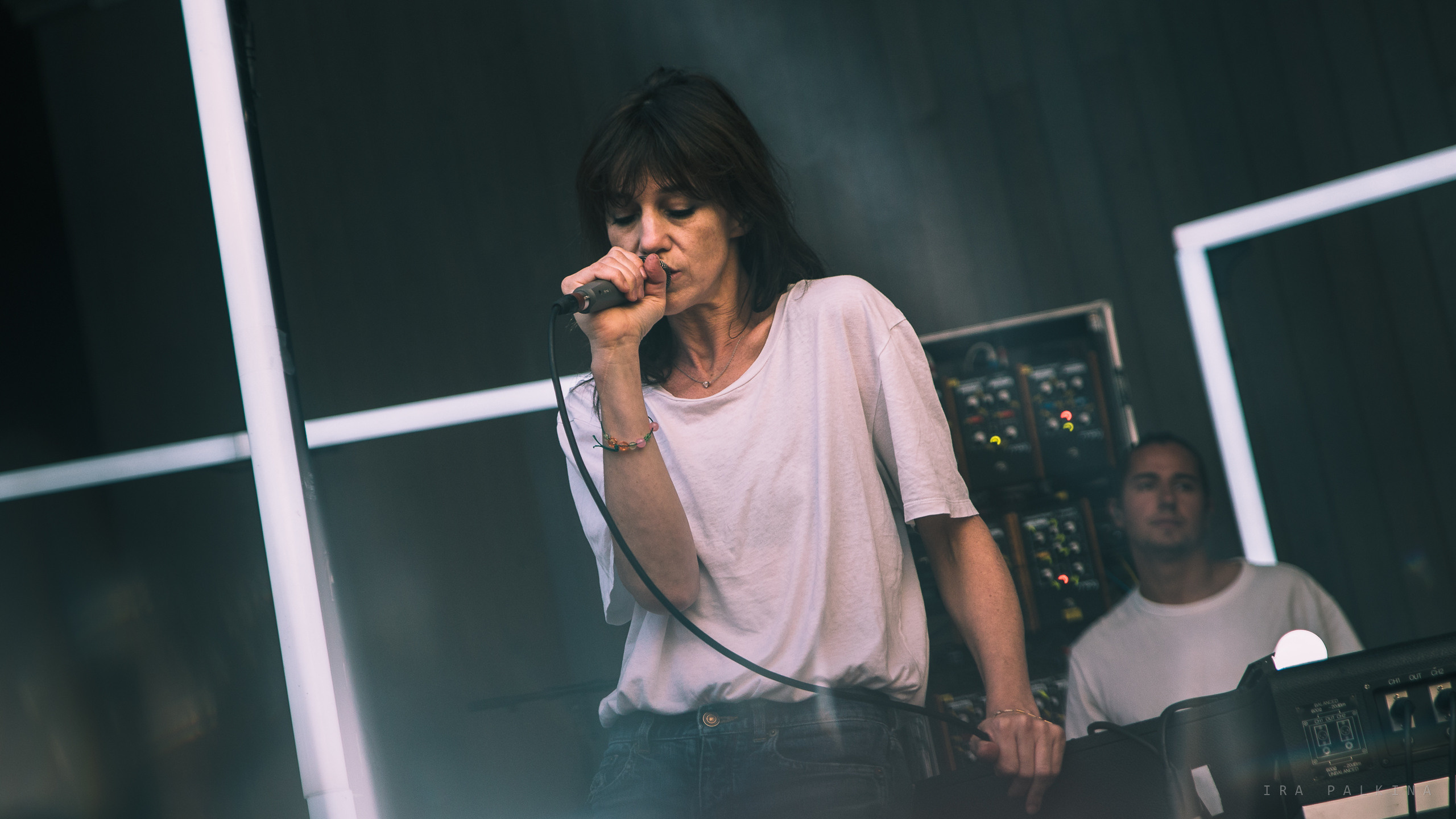 CHARLOTTE GAINSBOURG. Портретный, танцевальный и концертный фотограф Ира Палкина