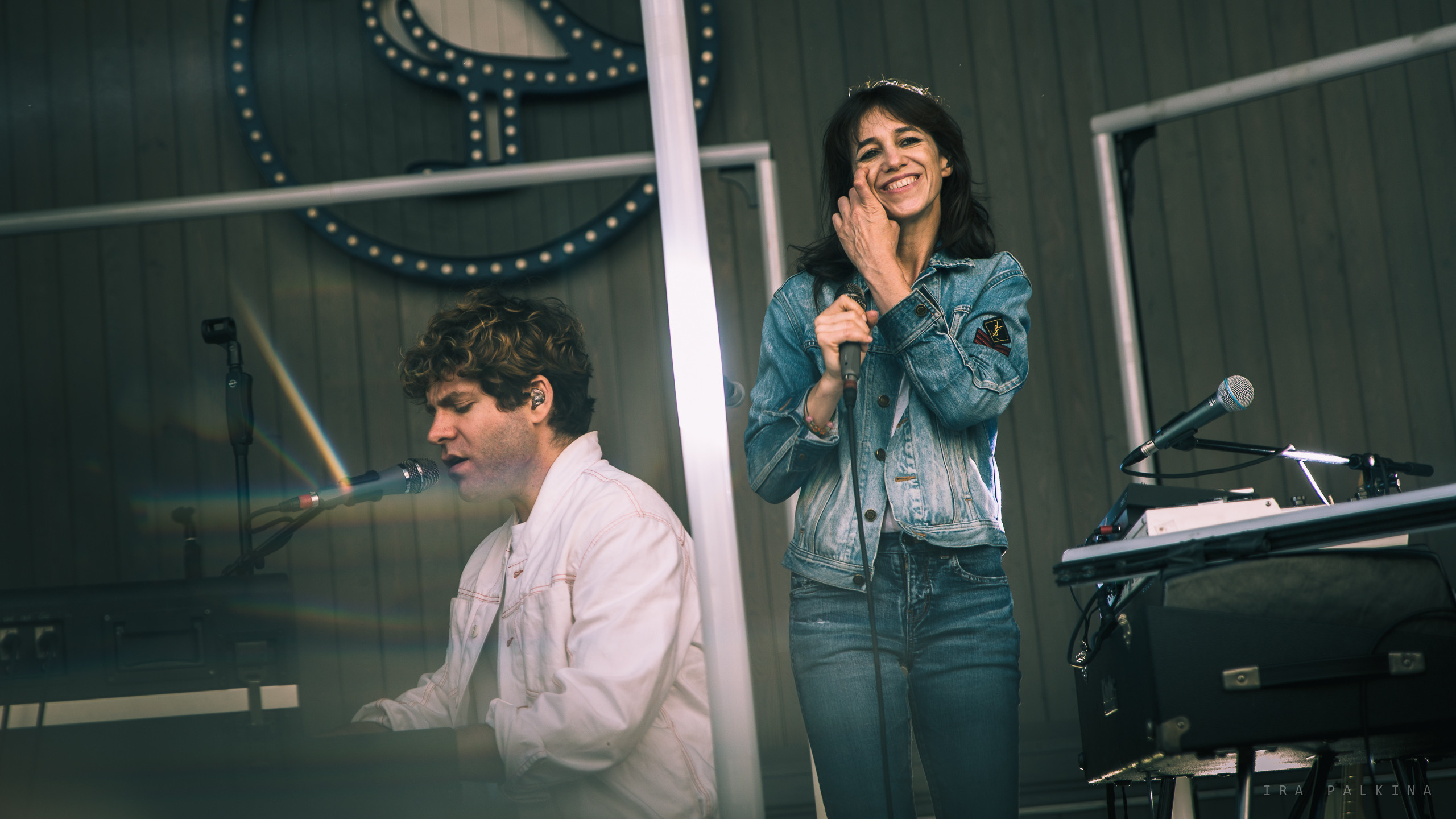 CHARLOTTE GAINSBOURG. Портретный, танцевальный и концертный фотограф Ира Палкина