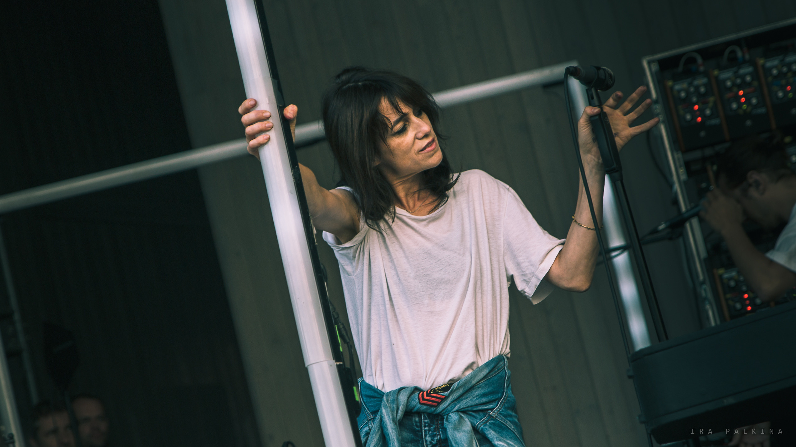 CHARLOTTE GAINSBOURG. Портретный, танцевальный и концертный фотограф Ира Палкина