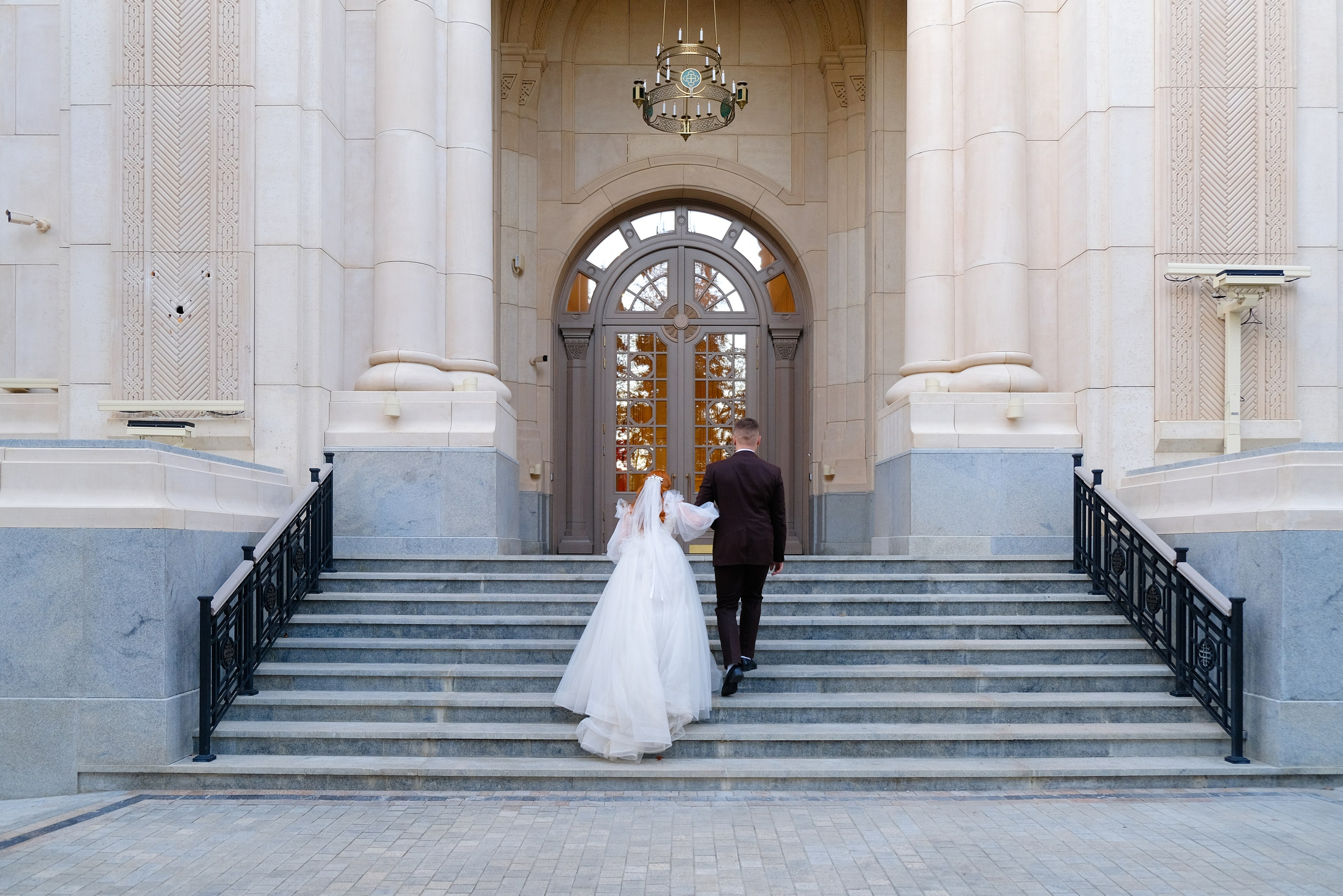 Профессиональная фотосъемка в Крыму. Натуральные эмоции и живые кадры. Забронируйте дату прямо сейчас!