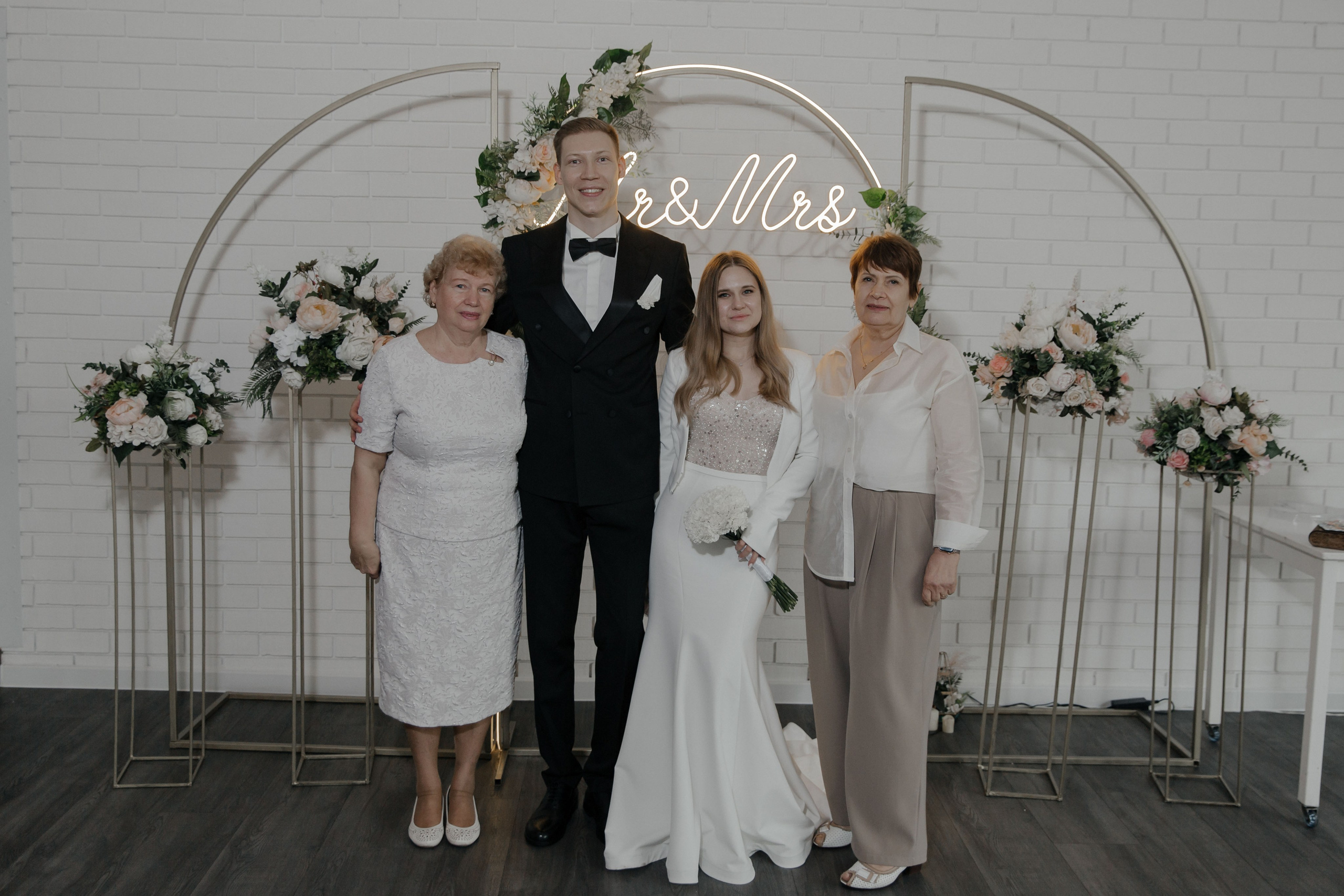 07.05.2024. RETOUCH-HOUSE