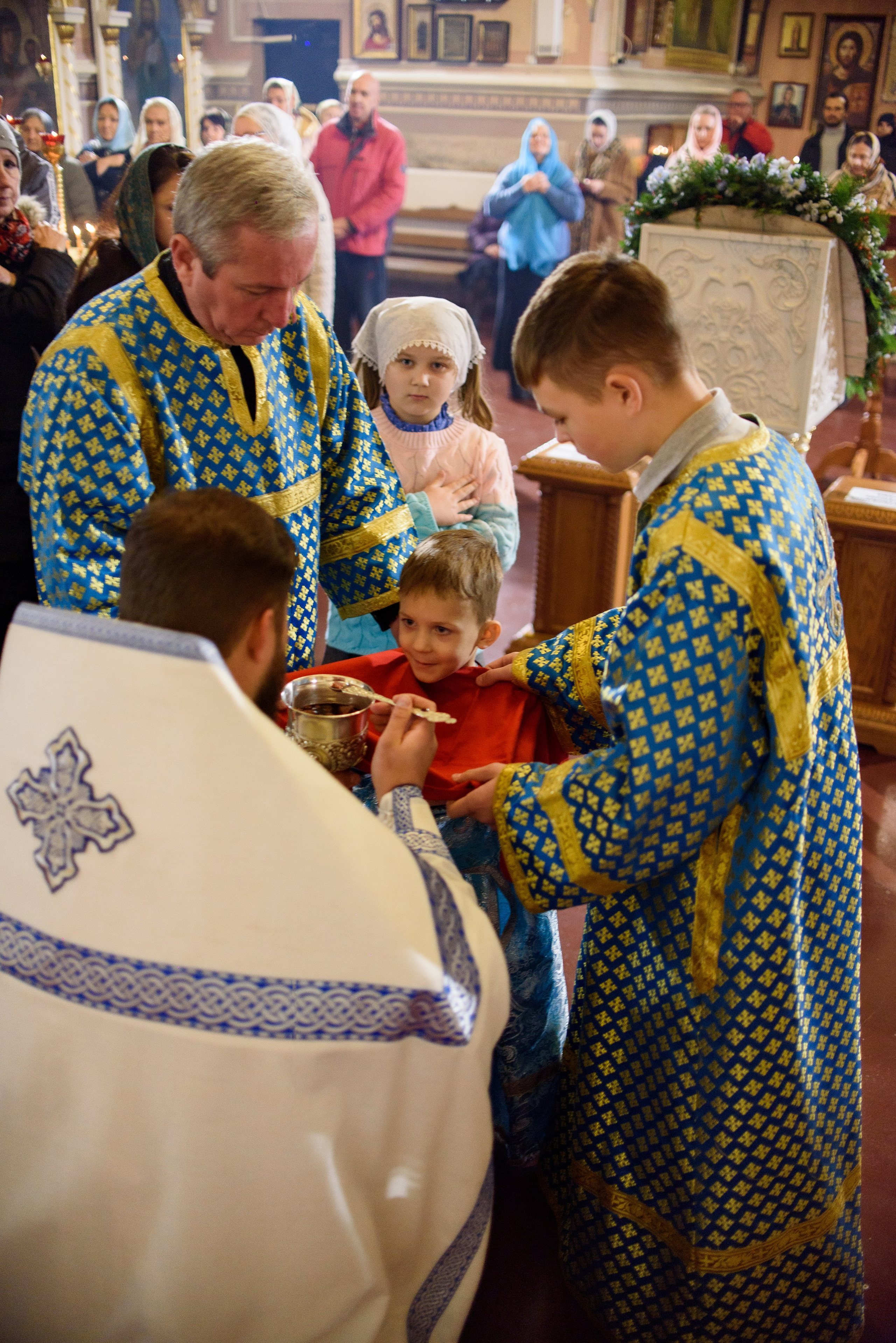 Введение во храм Пресвятой Богородицы 4.12.2023. Семейный и свадебный фотограф в Феодосии и Коктебеле