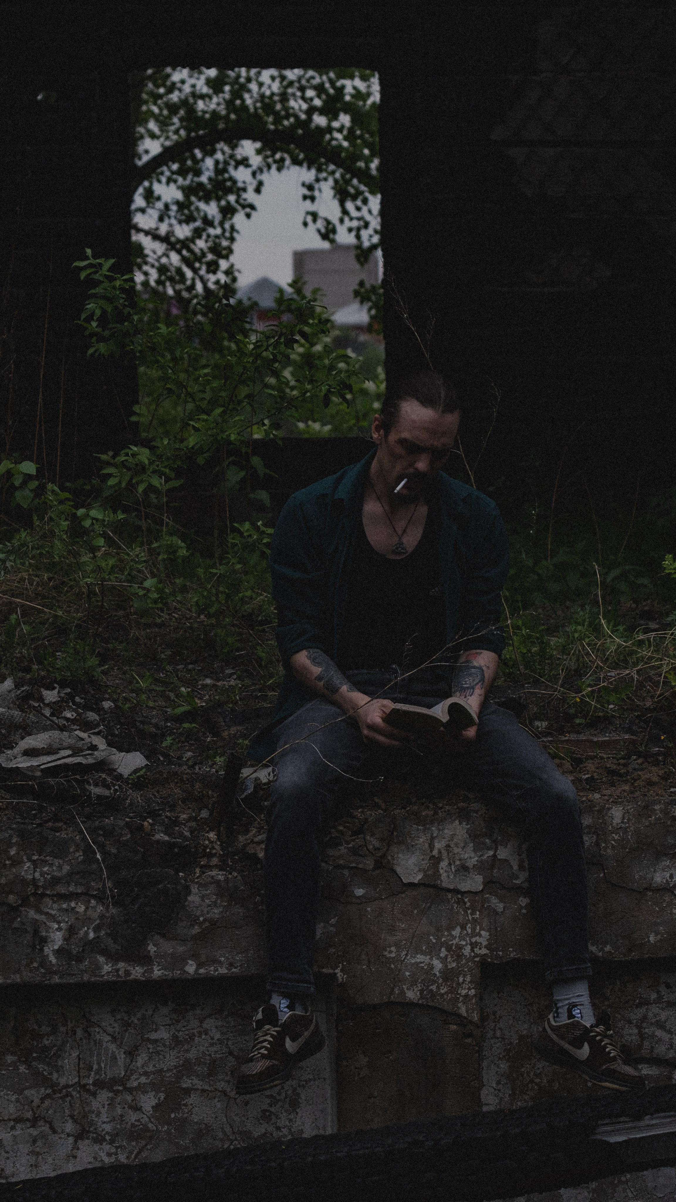 «Они шли мимо заброшенного дома». Фотограф |Герасимова София