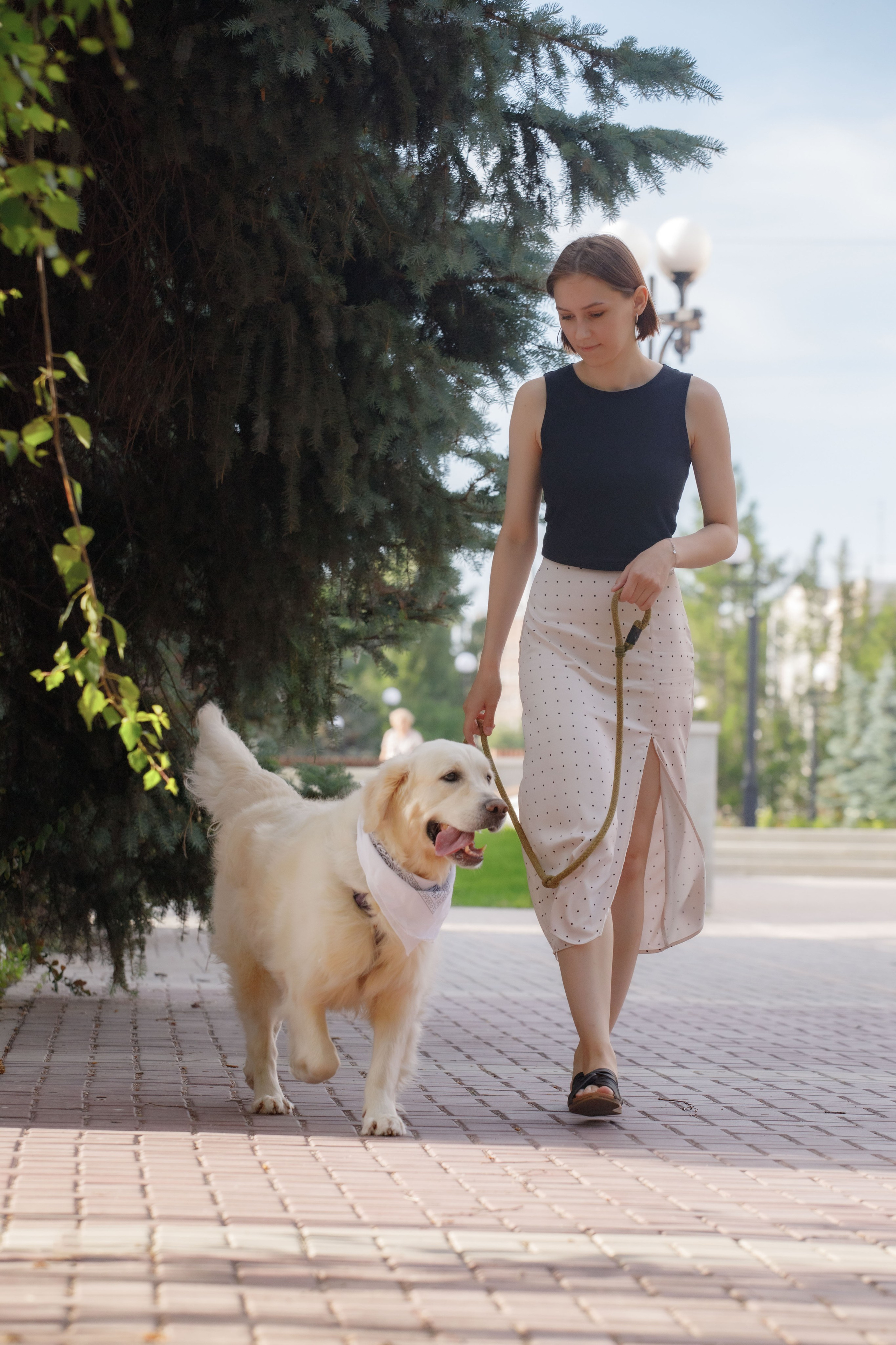 Золотистый ретривер и его хозяки. Фотограф Екатерина Козловская