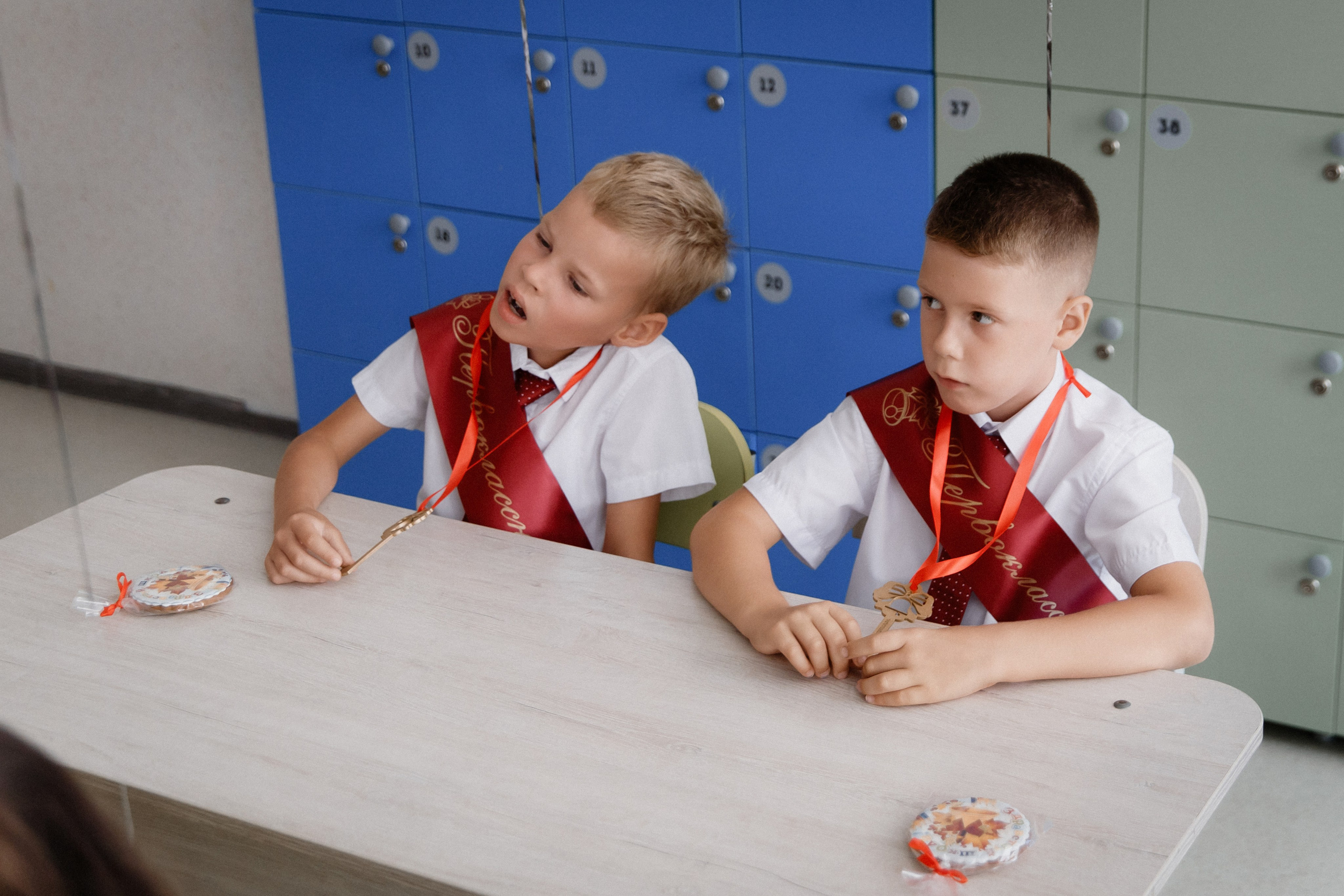 1 класс 11 школа. Выпускные альбомы Натальи Бутко: Новороссийск, Анапа, Геленджик