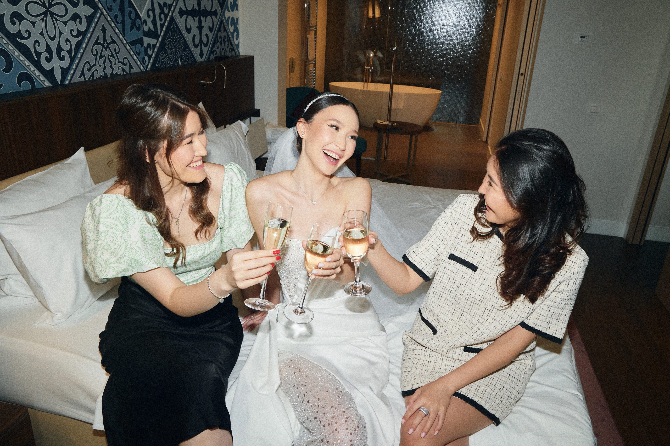 Лаура и Данияр. Свадебный фотограф Никита Гулько