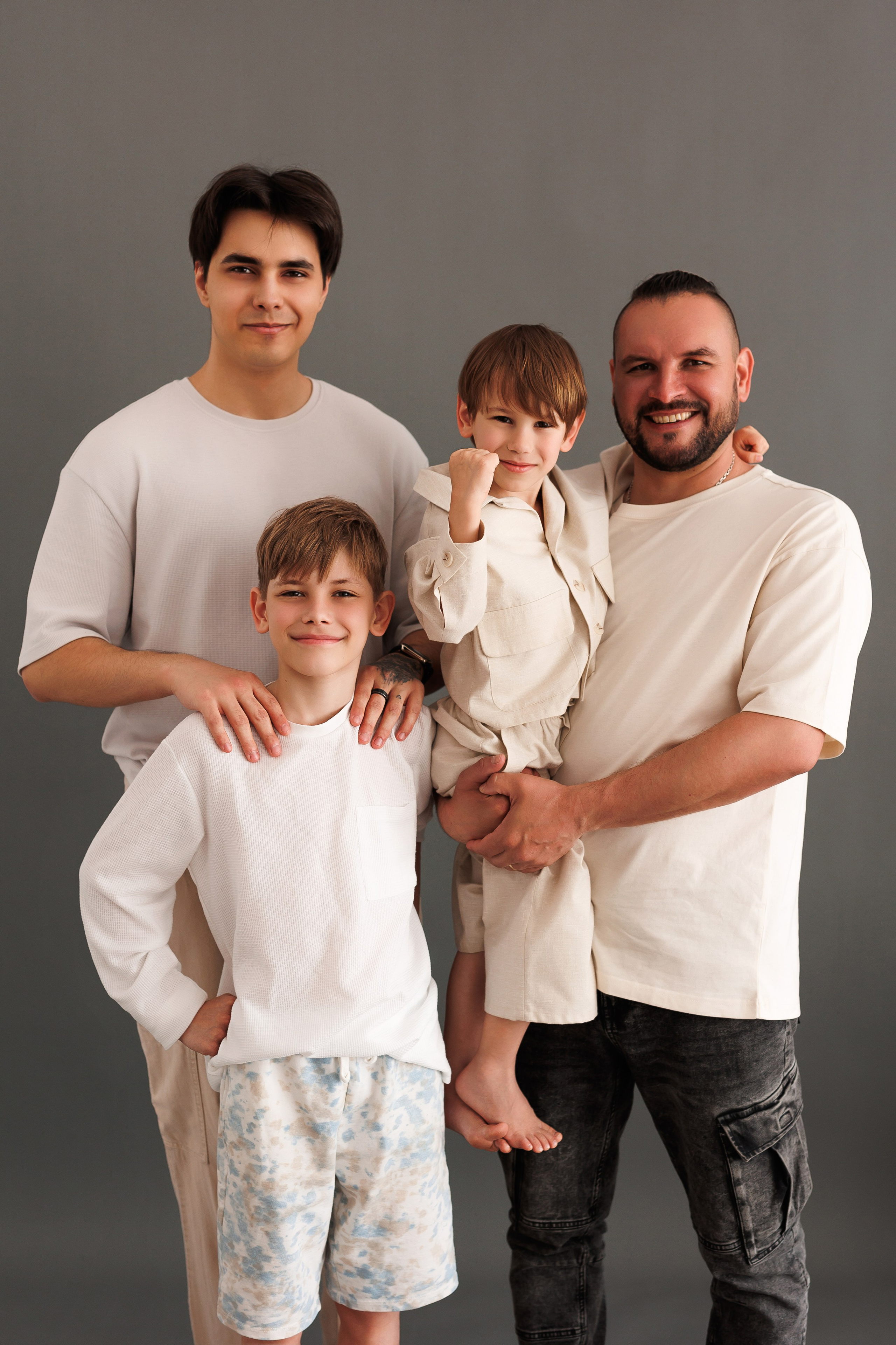 Семьи студия. Профессиональная детская и семейная фотостудия в Краснодаре