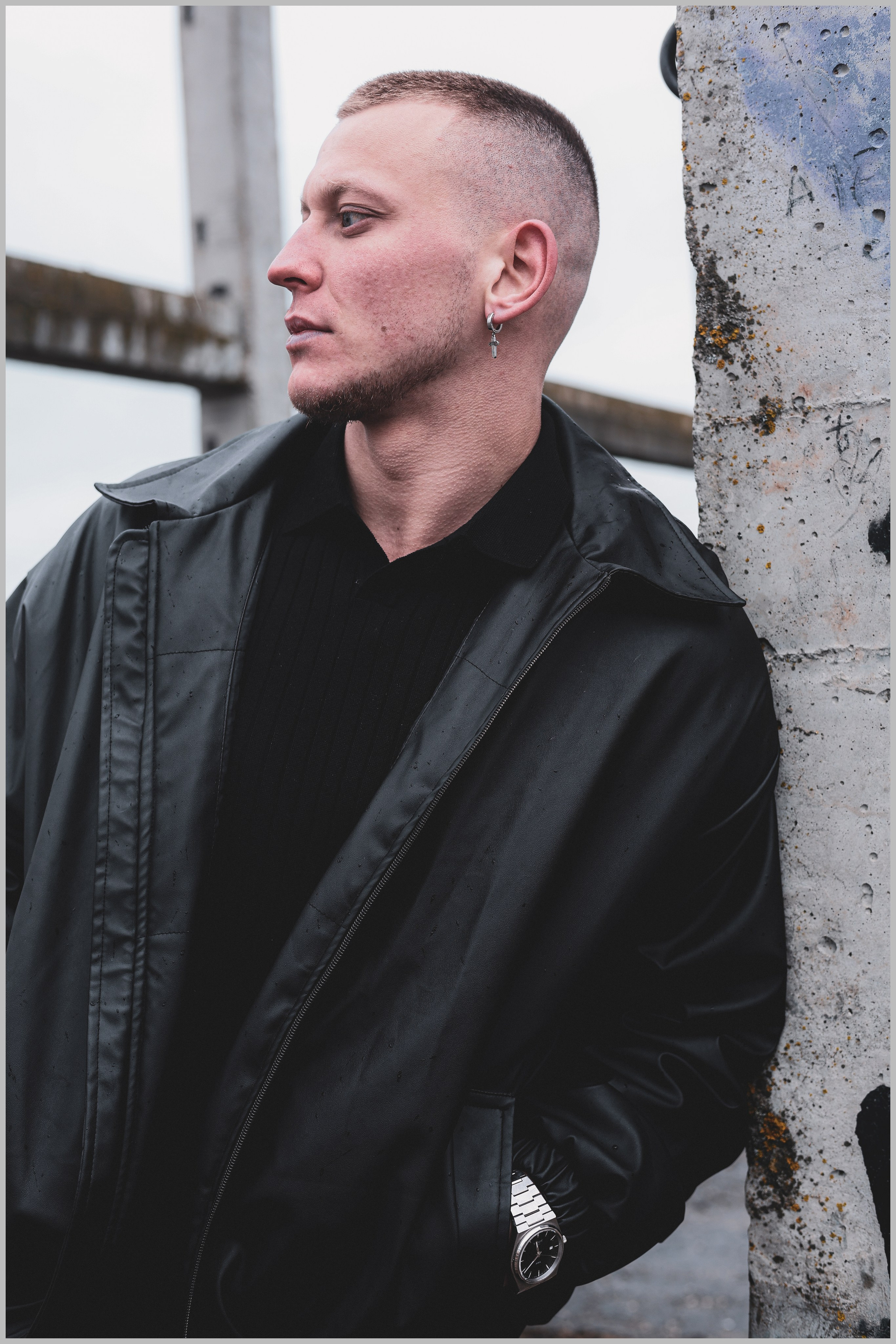 Евгений. Портретный фотограф в Орле. Готовые фото за 3 дня! Помощь в позировании. Советы по организации