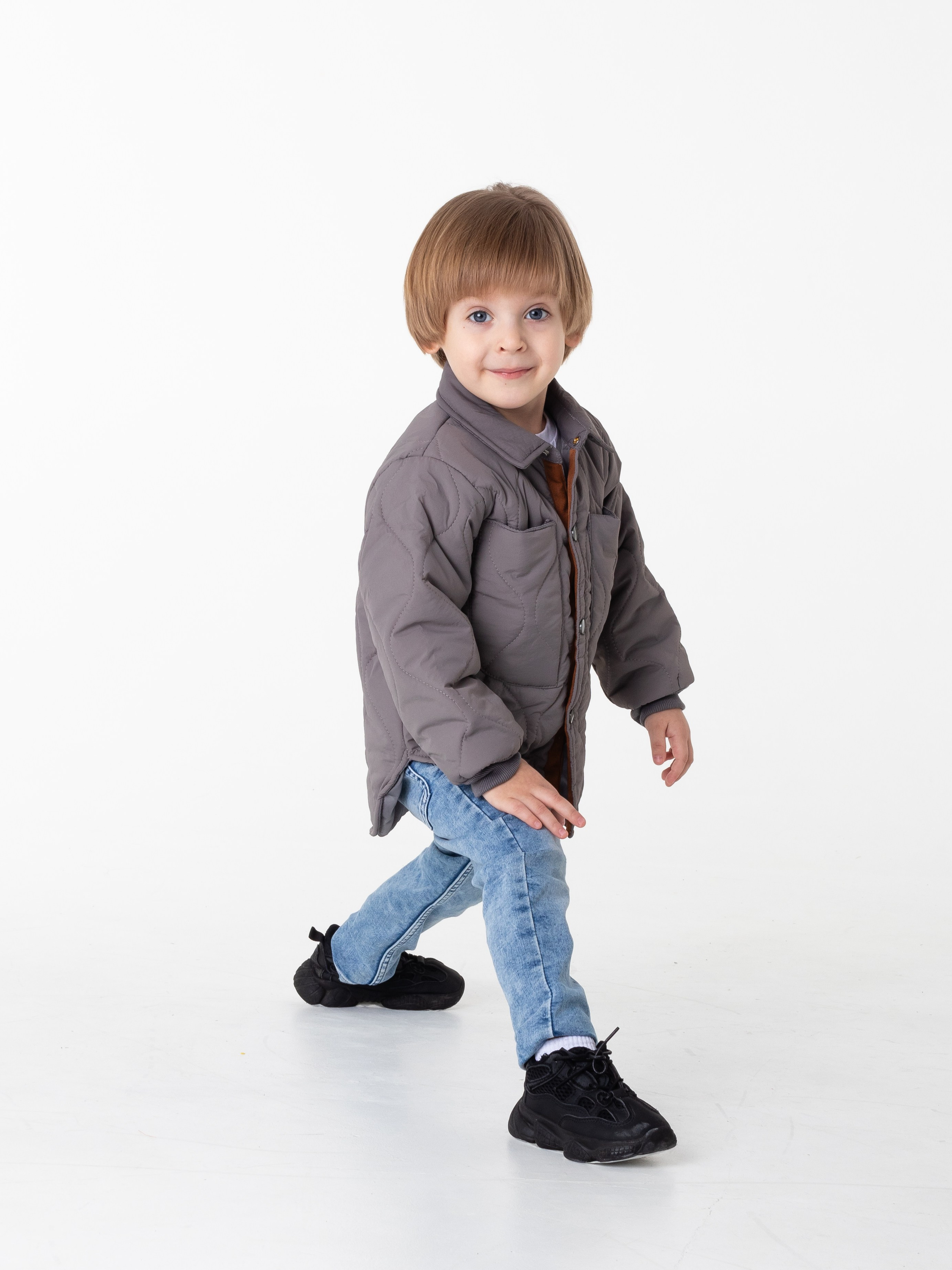 Детские куртки. Фотограф в Краснодаре Арина Кудряшова