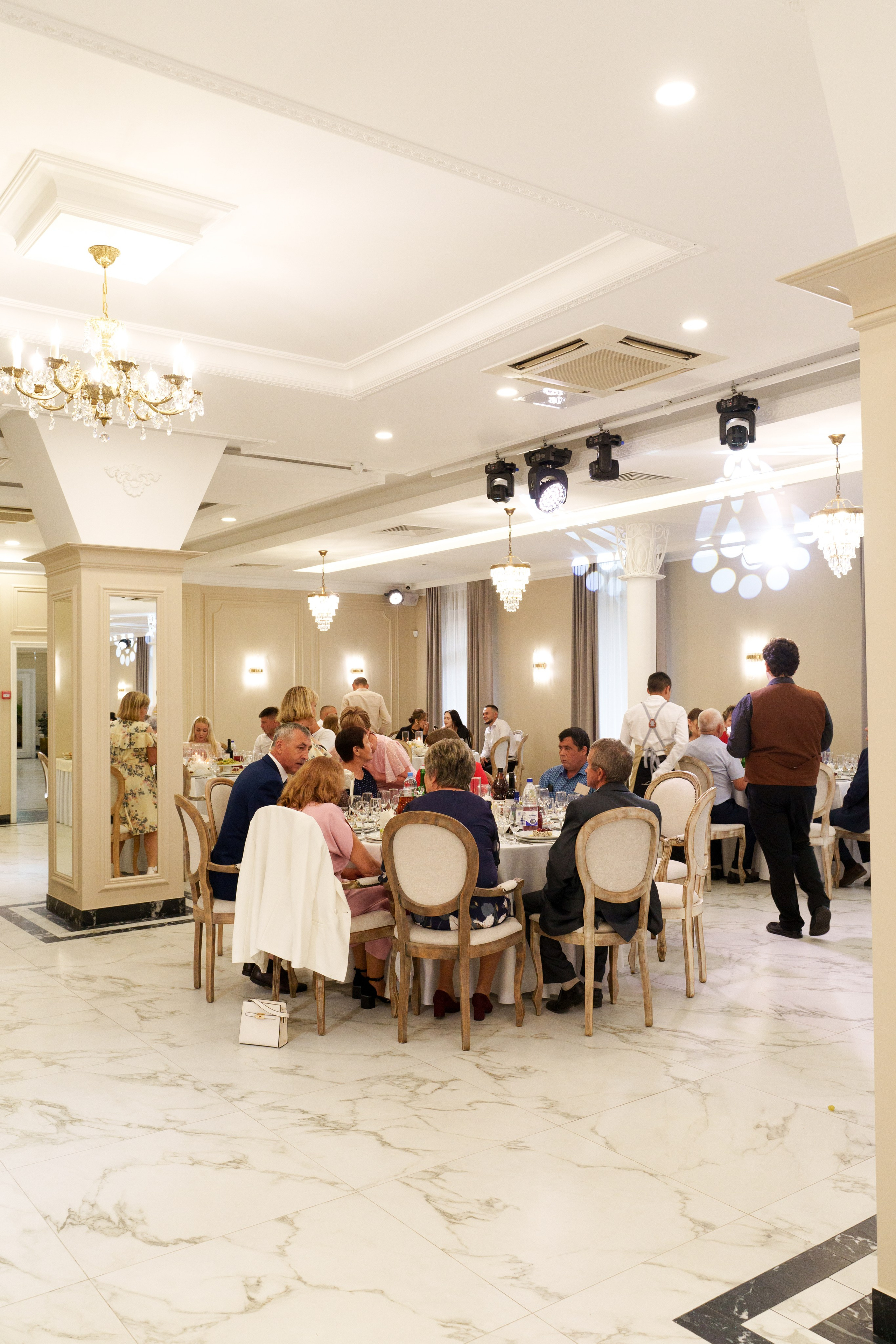 Банкетные залы. Иван Упоров — фотограф, рилсмейкер чебоксары