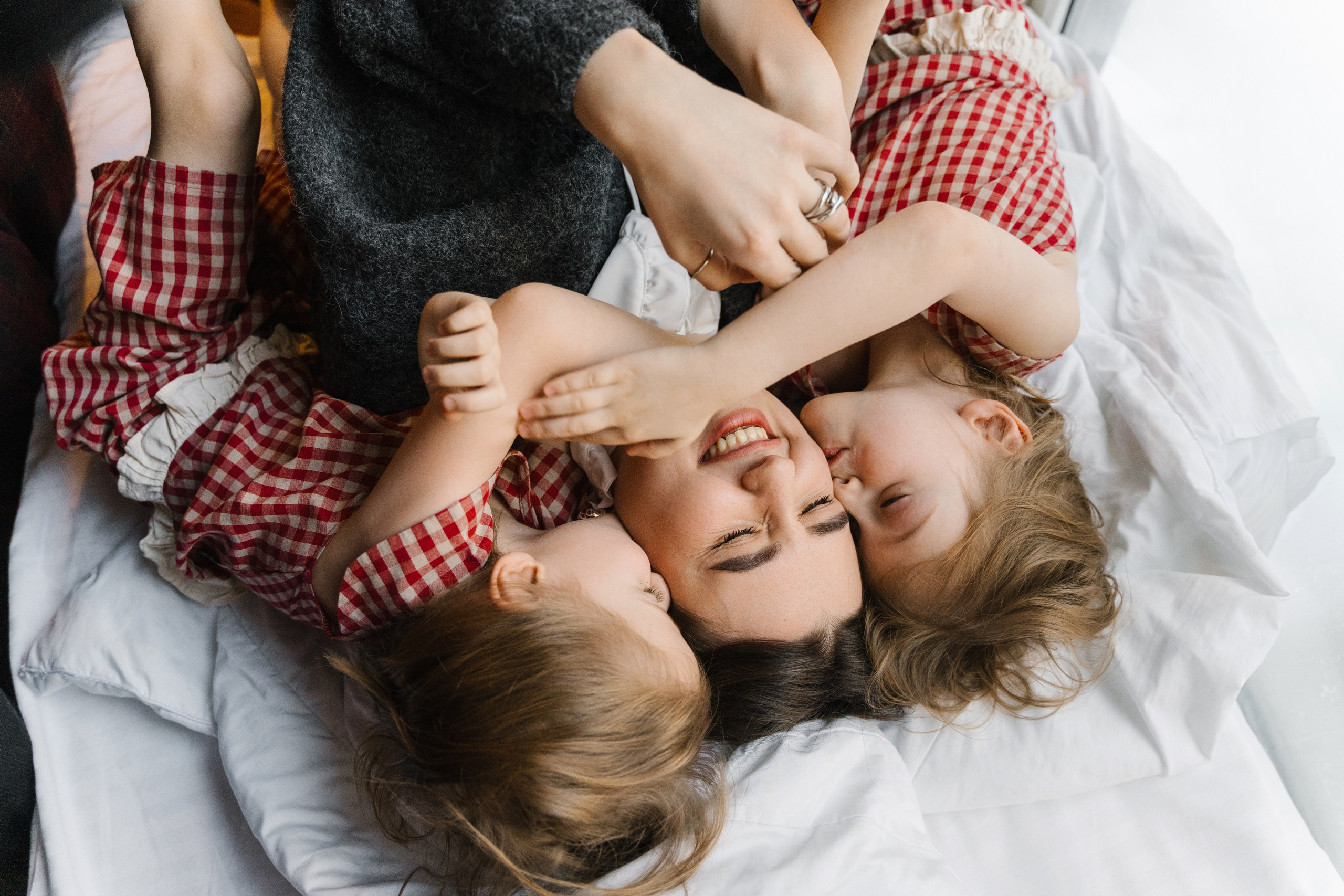 Мия, Луна и мама Лина. Свадебный и семейный фотограф в Новосибирске Светлана Варутина