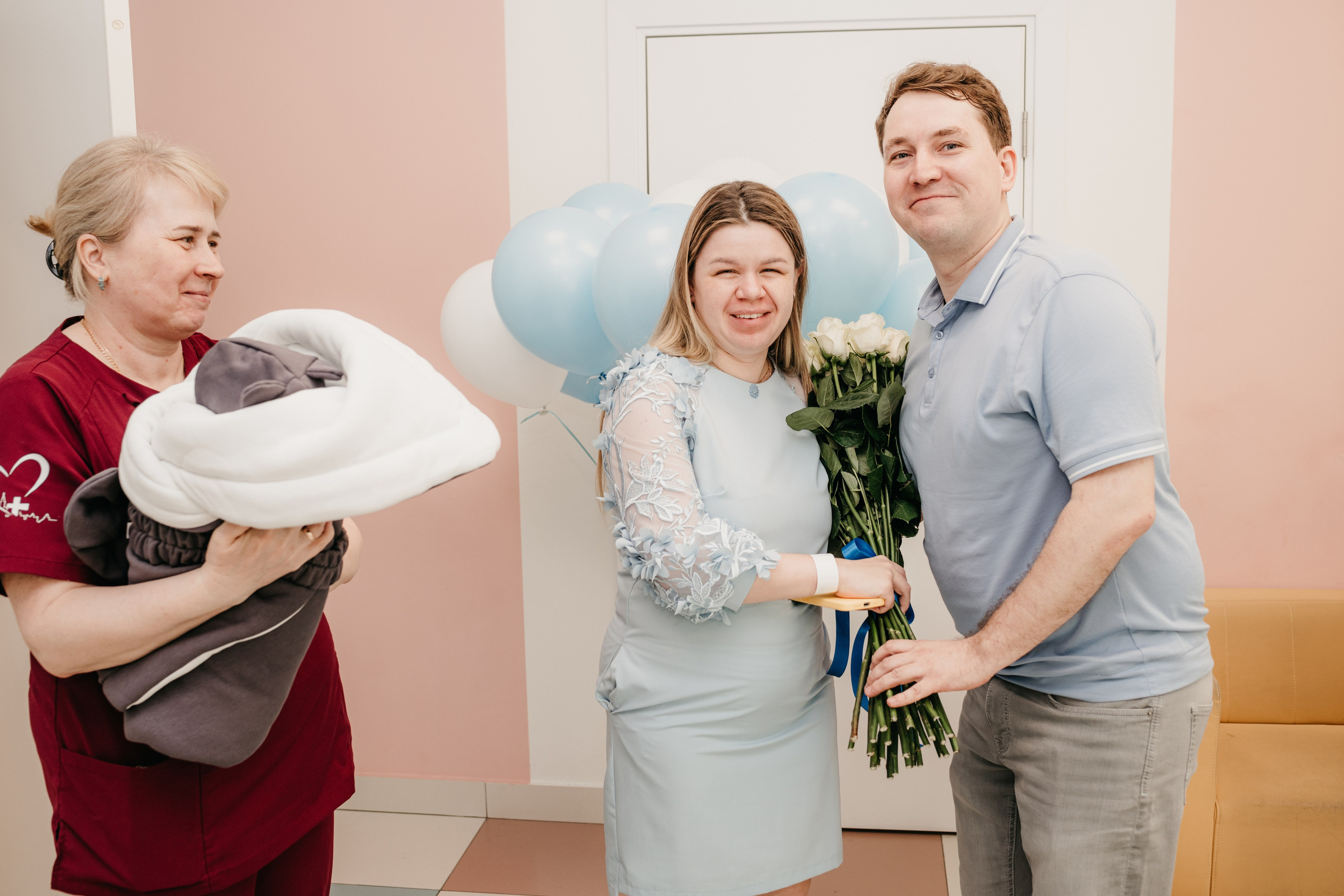 Выписка Егора. Фотограф на выписку из роддома в Москве и МО