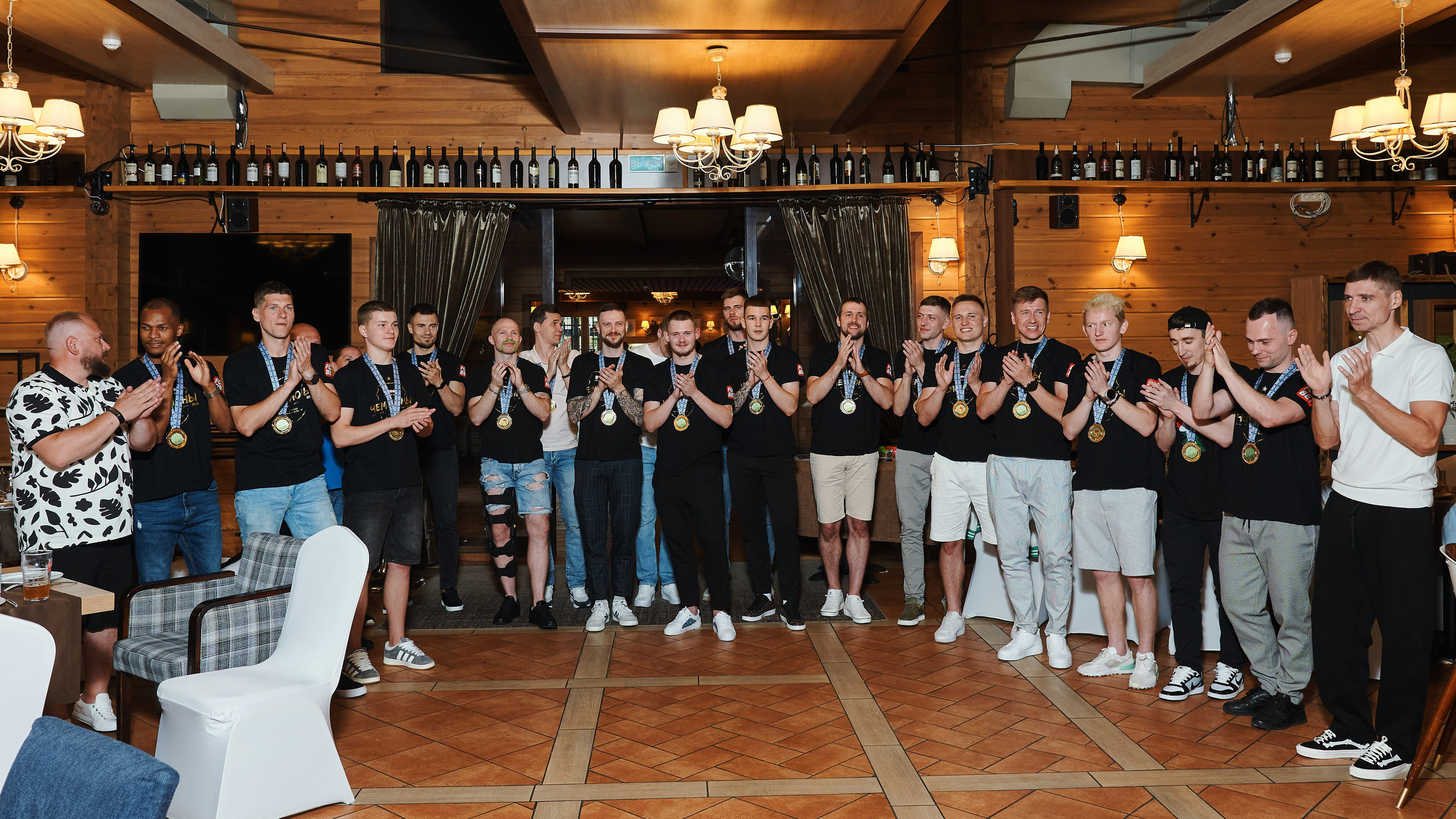 СТОЛИЦА Чемпионы. Главная