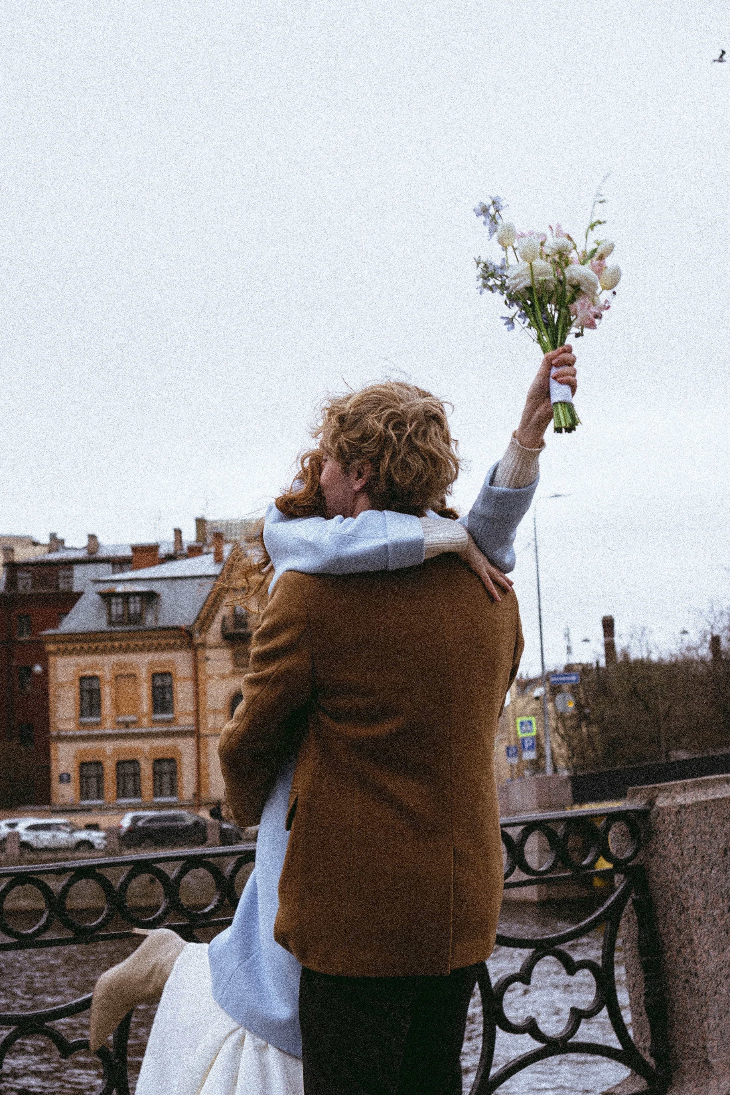 СВАДЕБНАЯ ПРОГУЛКА ПО ПЕТРОГРАДКЕ ВЕСНОЙ (ФОТОСЕССИИЯ ПАРЫ СВАДЕБНАЯ). Профессиональный фотограф, Санкт-Петербург — Виктория Богомолова