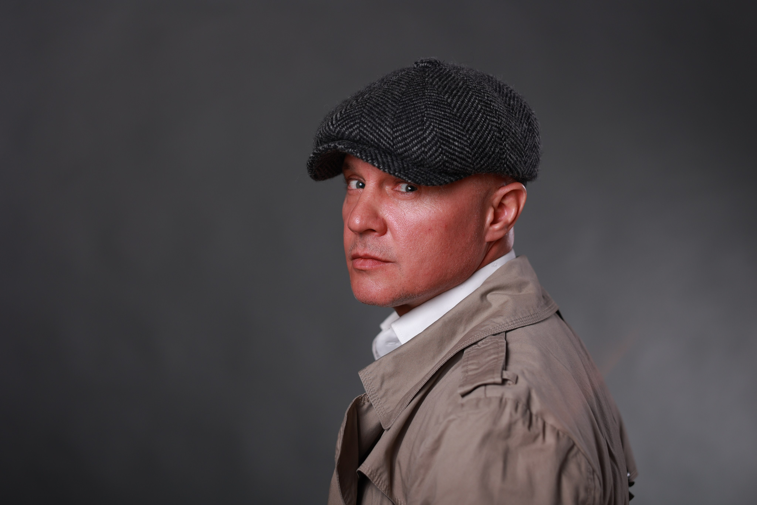 Студийная съёмка. Денис Волк актёр / модель