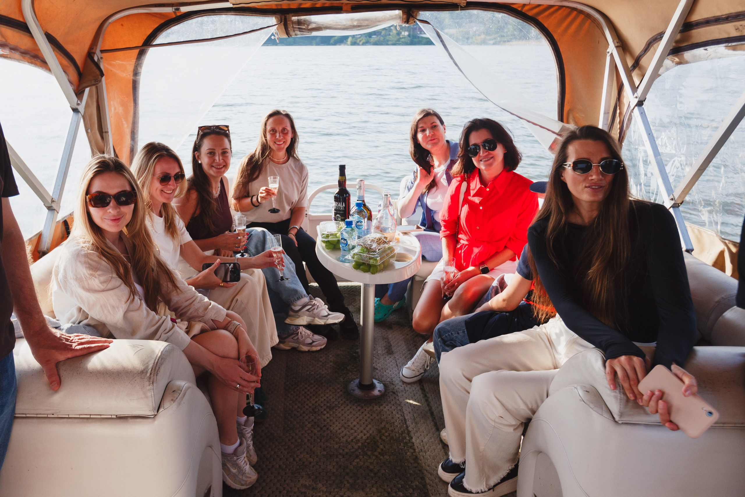 ЯХТИНГ. Roman Photo