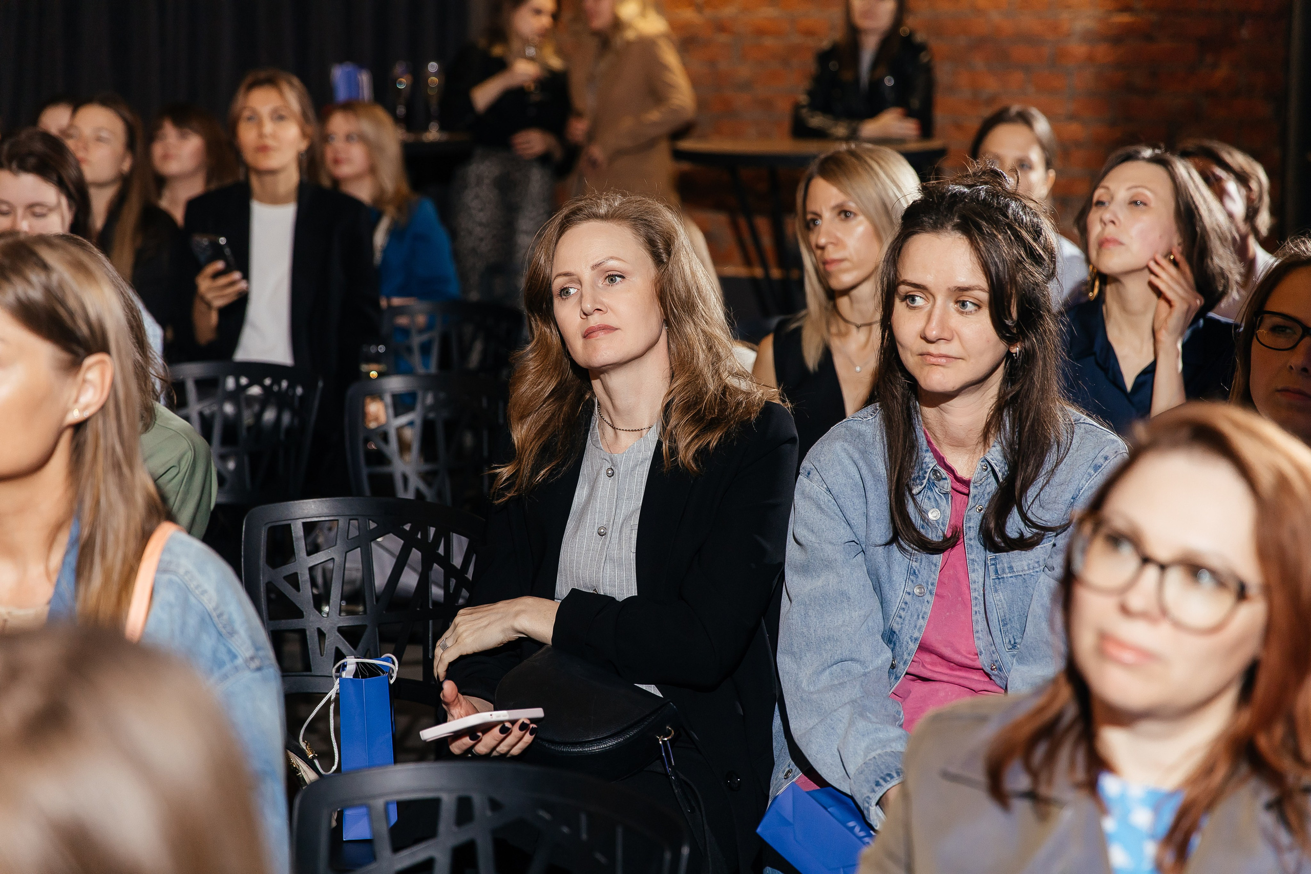 Презентация новинок систем света Maytoni в One way loft. Фотограф в Красноярске Надежда Воскресенская