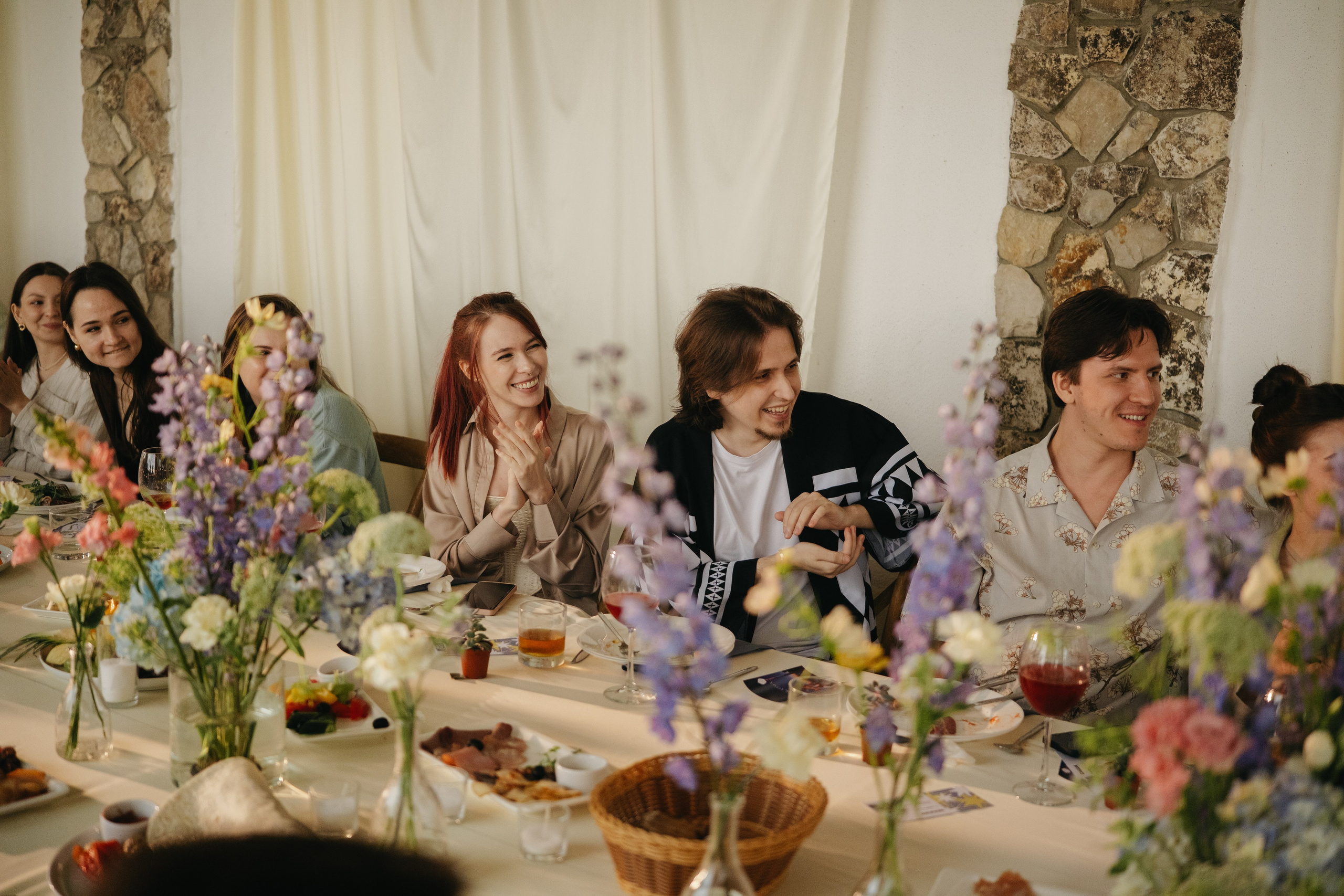 Молодые счастливые. Обо мне