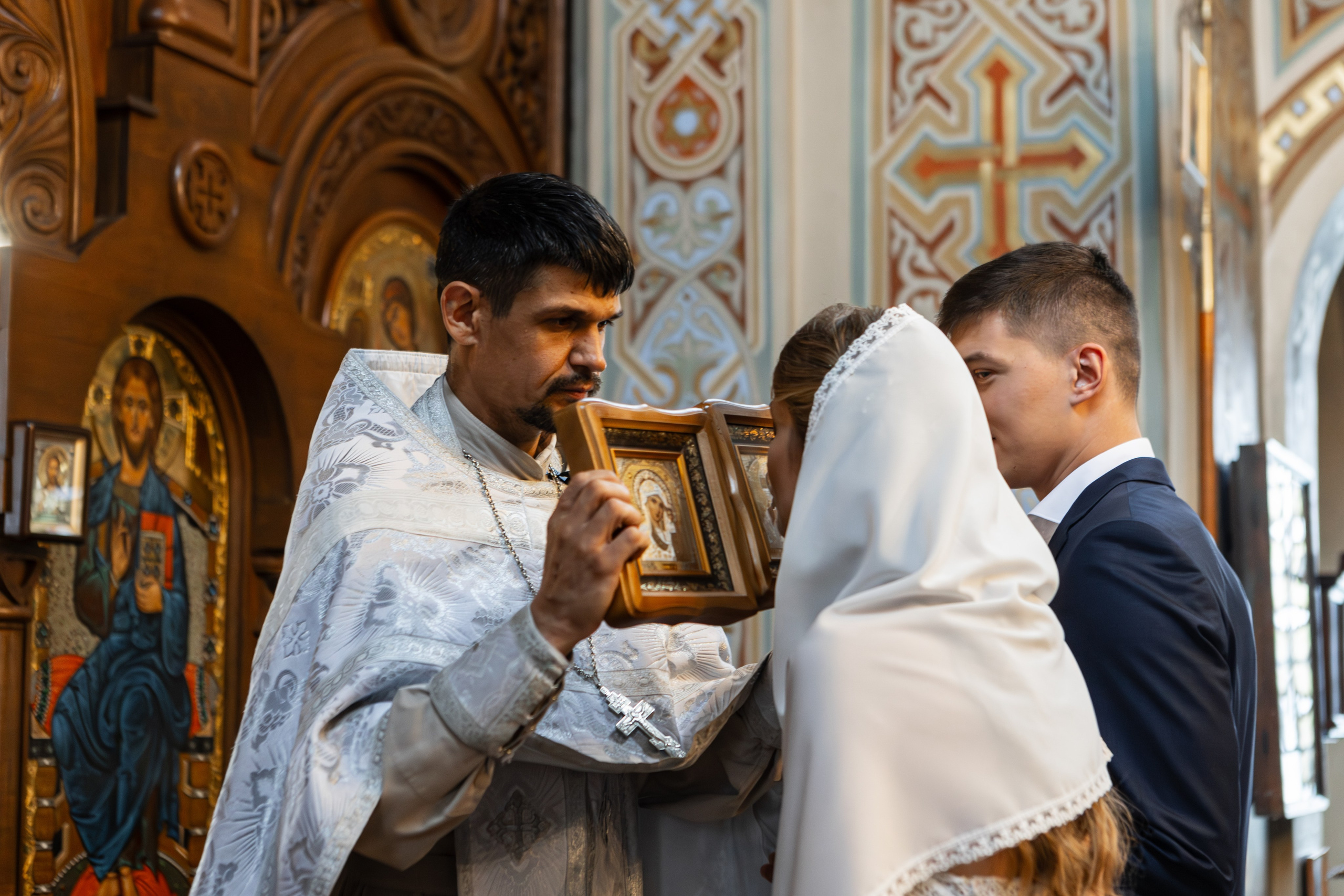 Венчание и свадьба Никиты и Даши в Крыму. Свадебный фотограф, фотосъемка в Крыму, Севастополе, Симферополе, Ялте