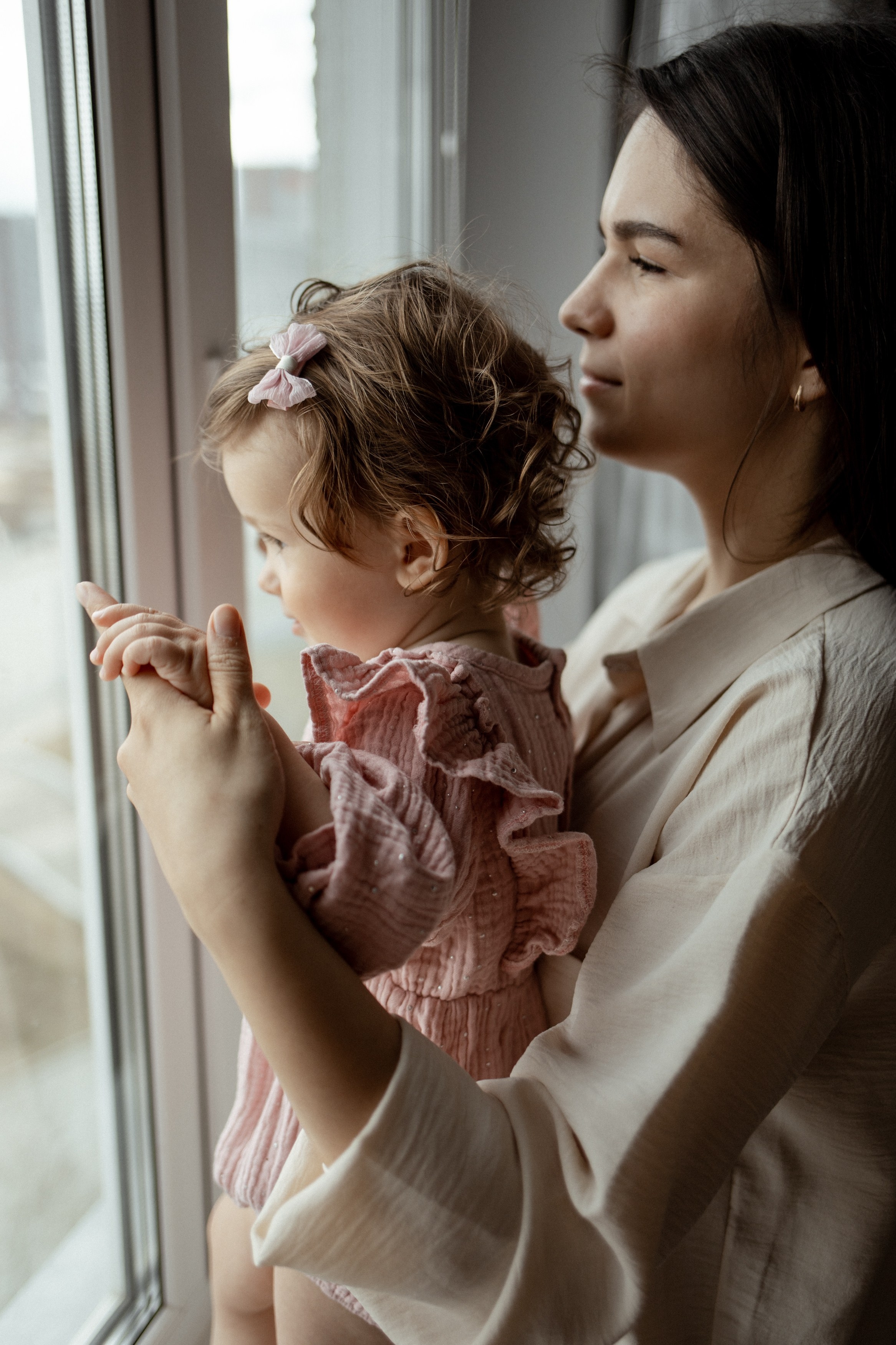 Домашняя фотосессия мама и дочка. Семейный фотограф Челябинск