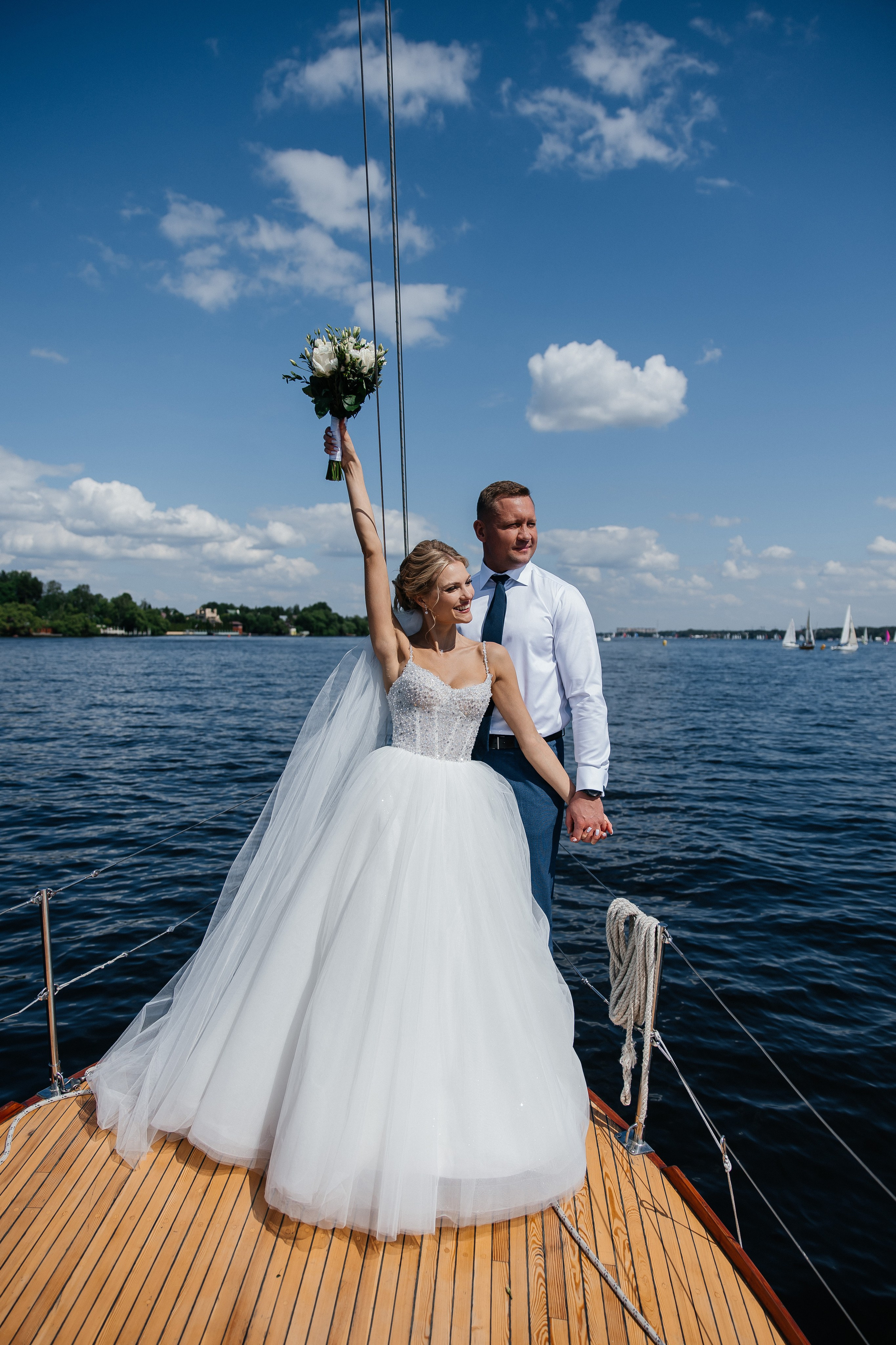 Фото и видеосъемка на свадьбу пакетом услуг. Фотограф, видеограф на свадьбу в Москве Никита Назаров
