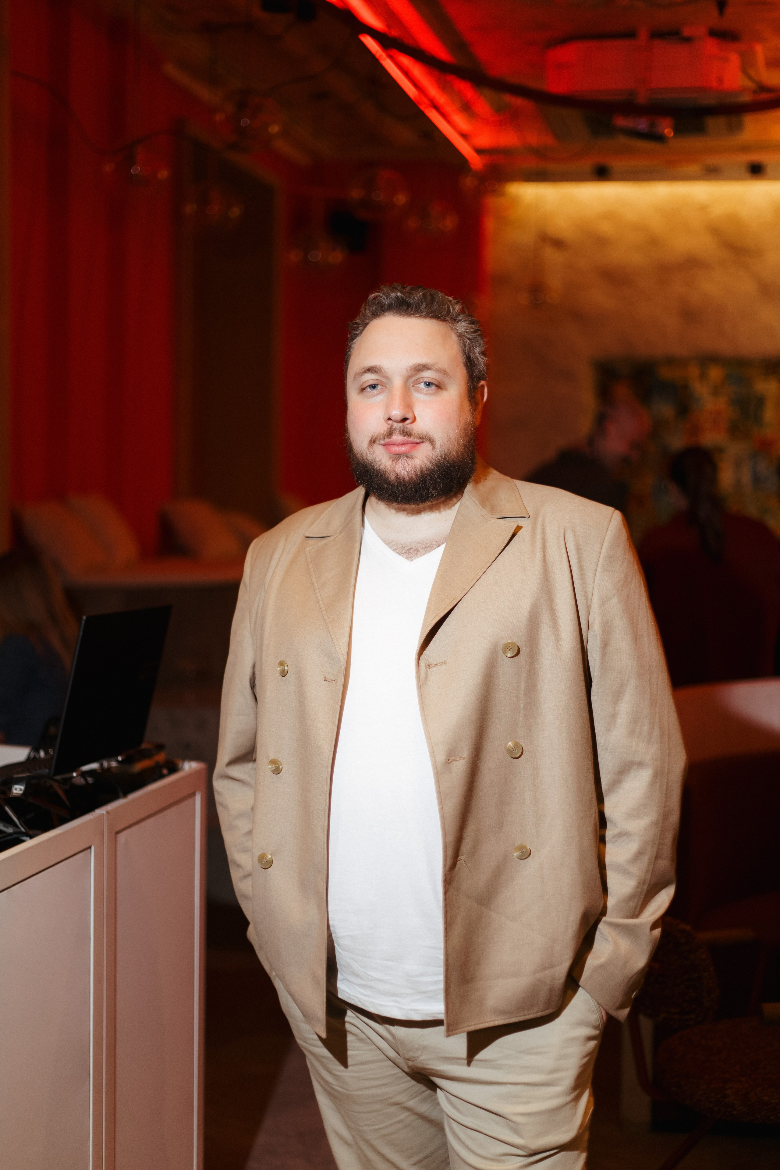 AMORE ОТКРЫТИЕ — DAY II. СВОИ. ФОТООТЧЕТЫ-СОБЫТИЯ-МЕСТА