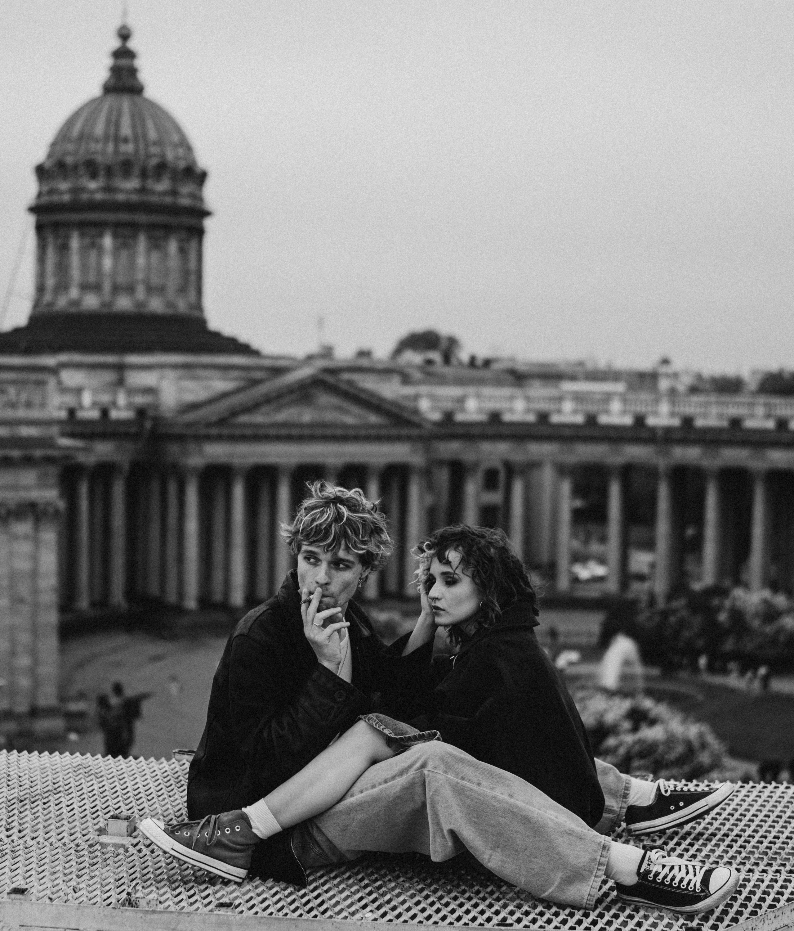 Фотосессия на крыше. парная съемка на крыше. Фотосессия лавстори СПб. Федосова Елизавета - свадебный фотограф СПб. 