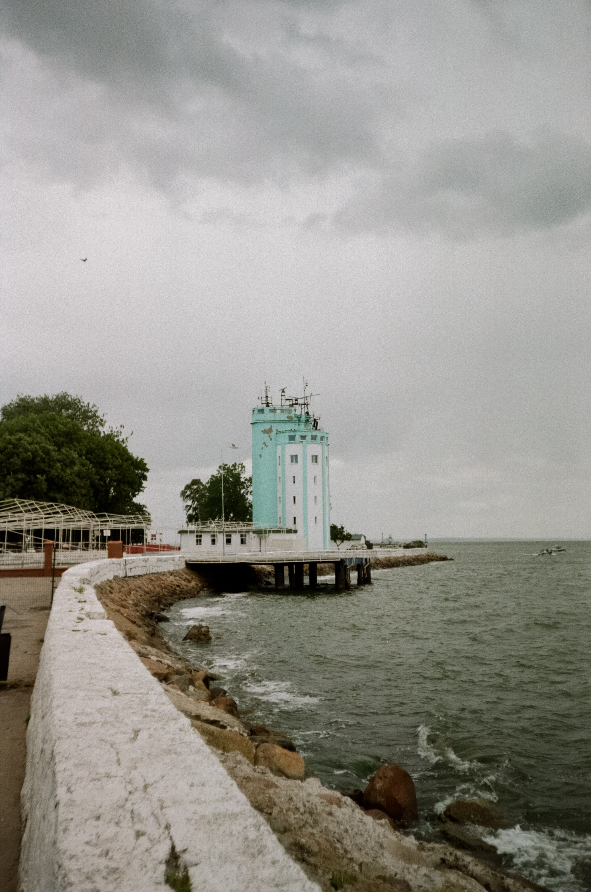 Танцующий лес на Куршской косе. Маяк и корабли в Балтийске. Фотограф-документалист Мария Осокина