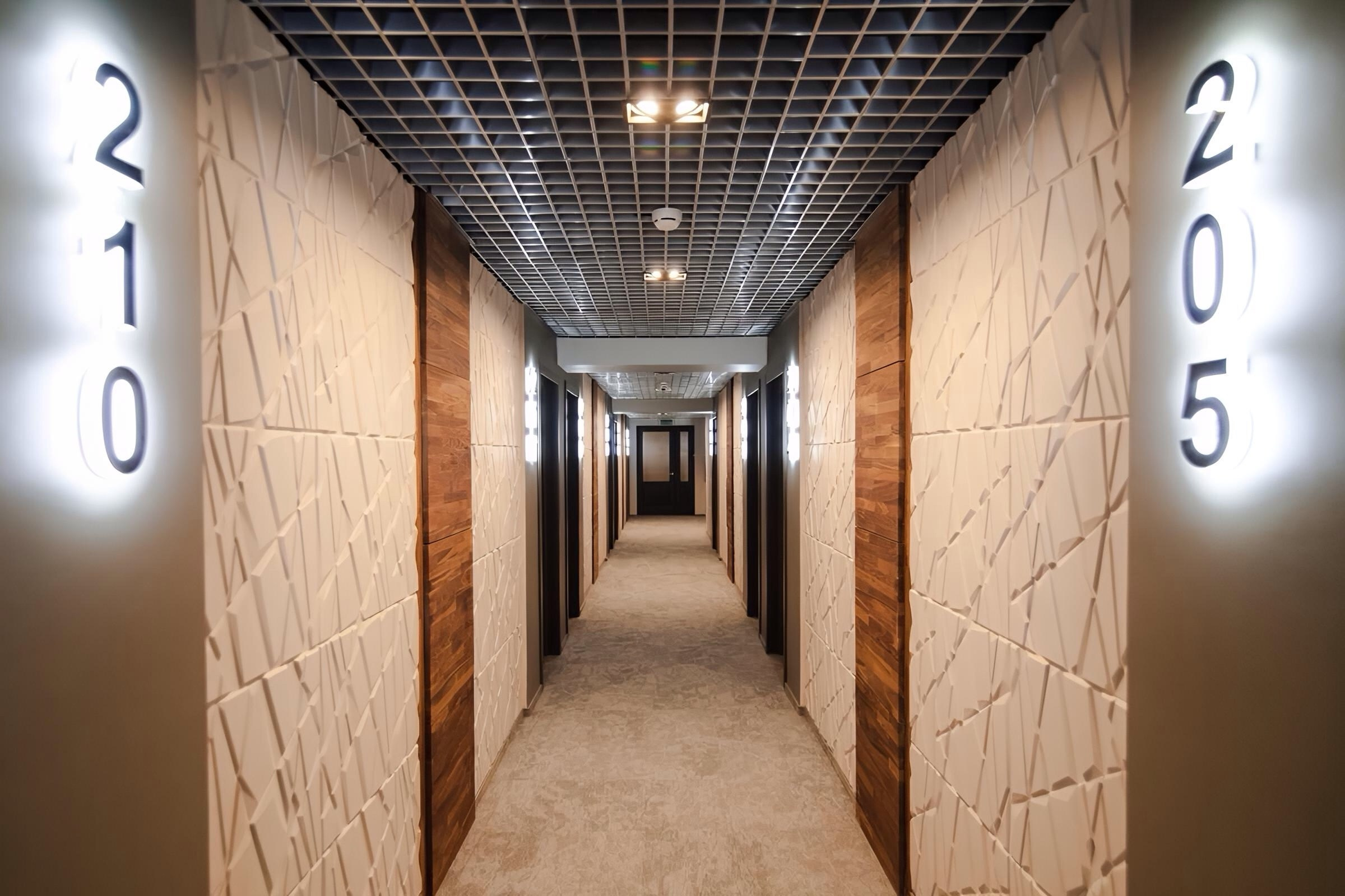 Холл Парк-Отеля, 120 м² ФОТО. Главная