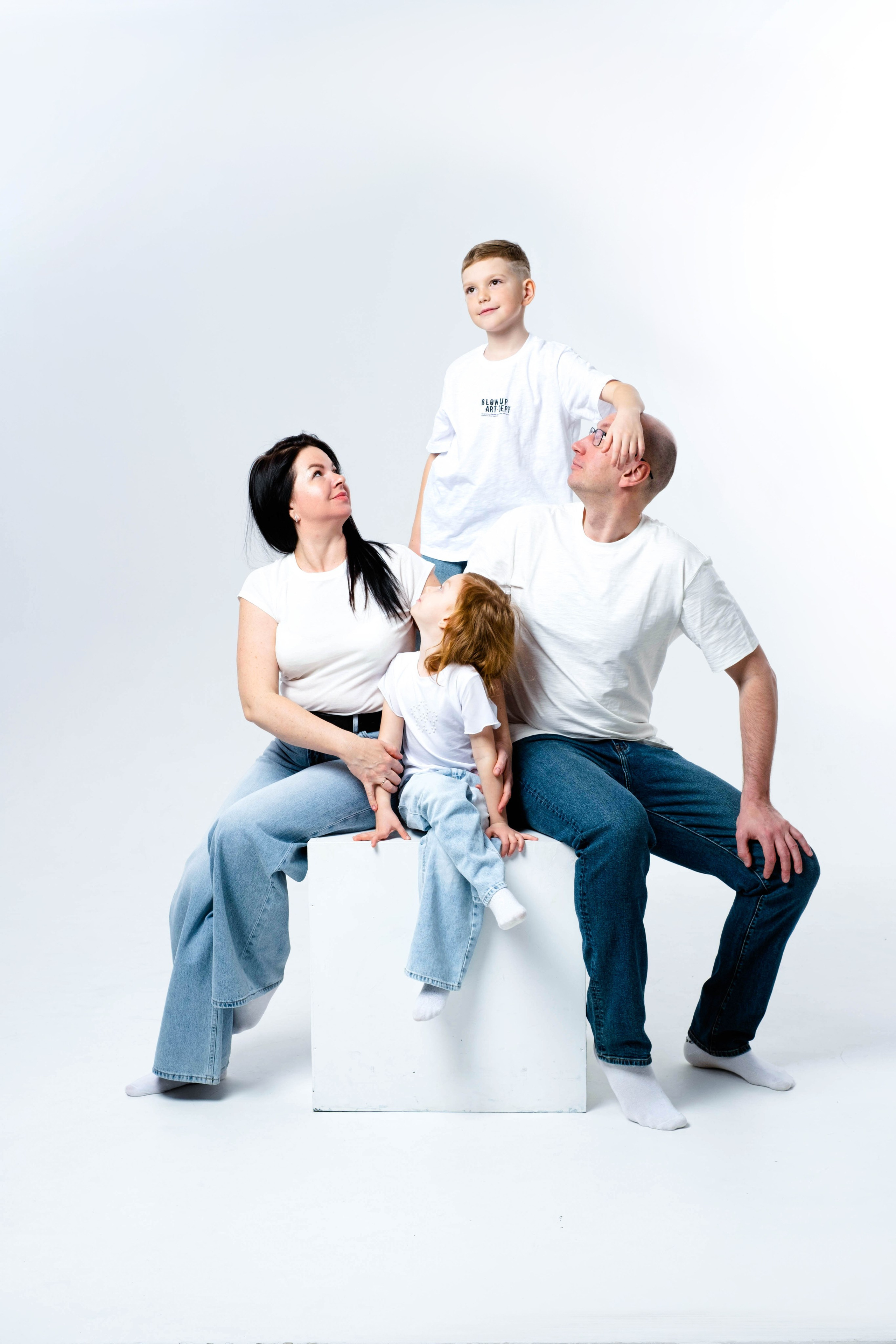 Семья Васютиных. Студийный, портретный, семейный фотограф Южно-Сахалинска Яна Радаева