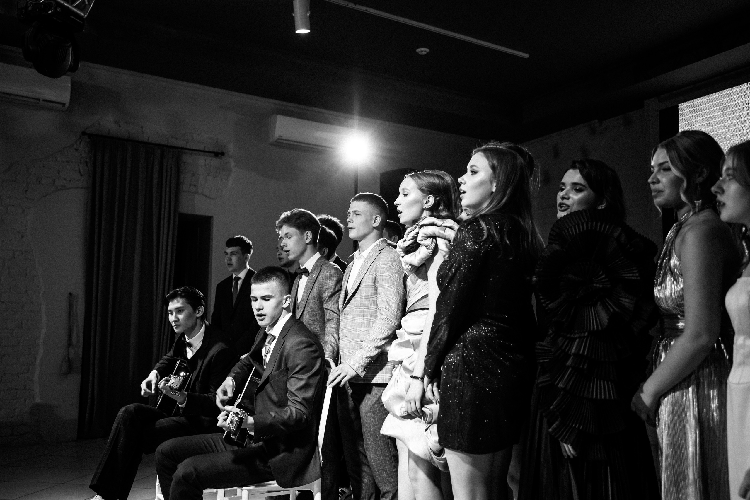 2023-06-23 Выпускной МБОУ СОШ № 10. Фотограф в Красноярске