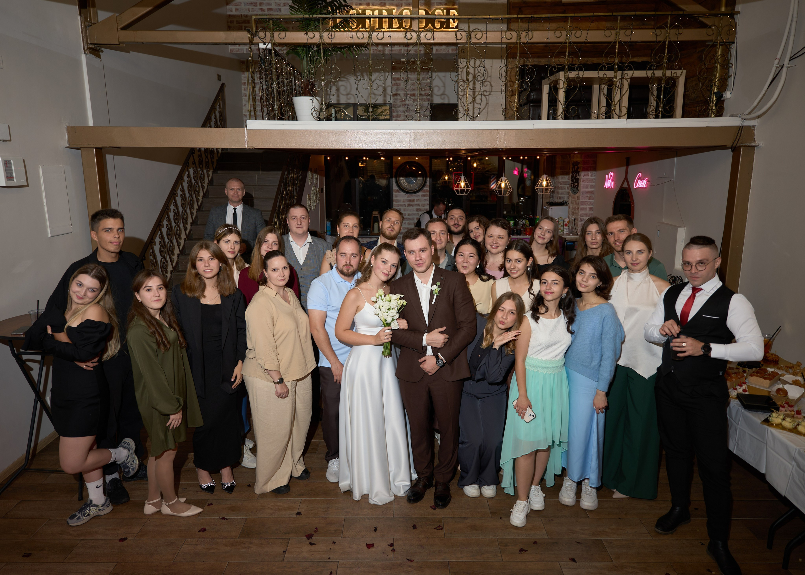 Свадебная фотосъемка в Москве – Нежные и стильные кадры | AkselPhoto. Фотограф в Москве (ЮВАО ВАО СВАО)