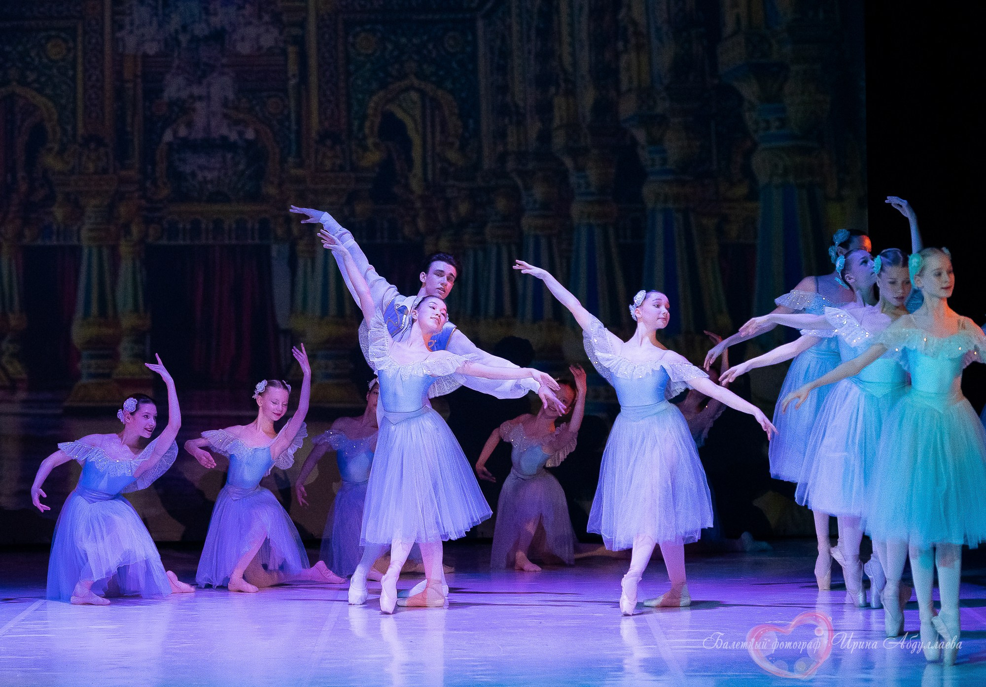 Хореографический колледж ЛЕДЯХ «НАСТАВНИКИ»