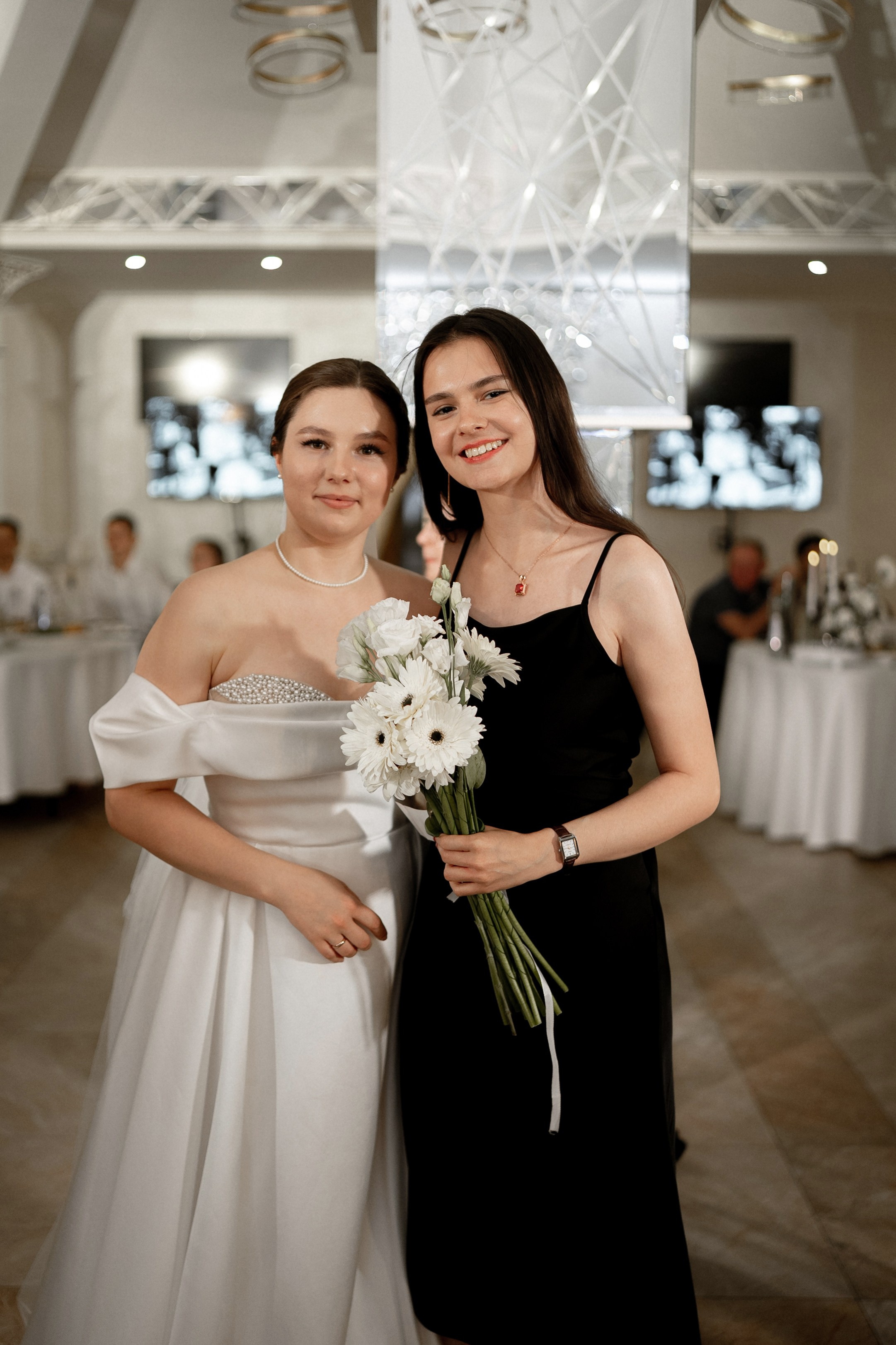 Яна+Нариман Анонс. Семейный и портретный фотограф в Саратове Сахарова Маша