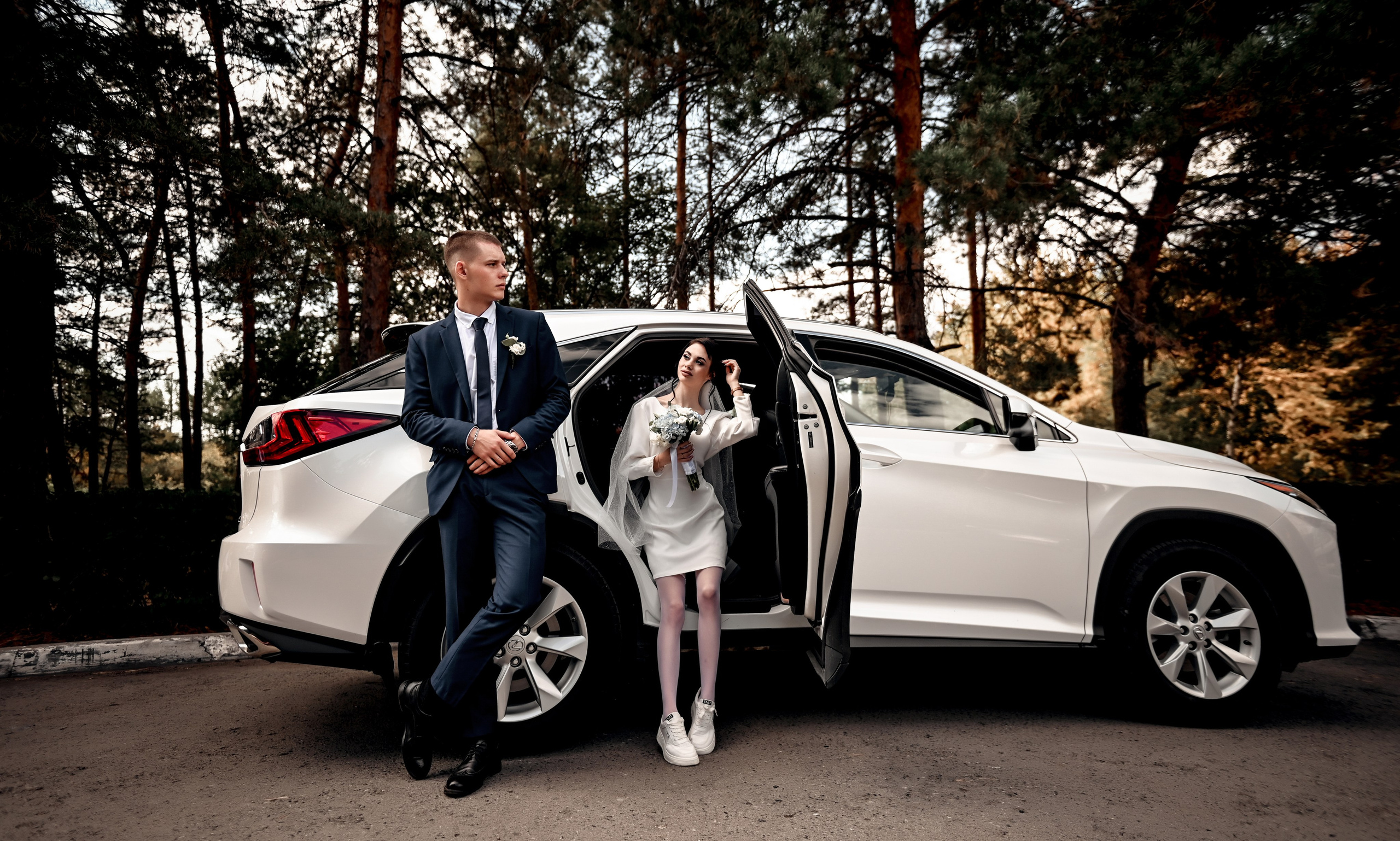 Небольшая часть фото со свадебной съемки Алексея и Даши. Свадебный, семейный, детский, контент фотограф в Омске Максим Ильин