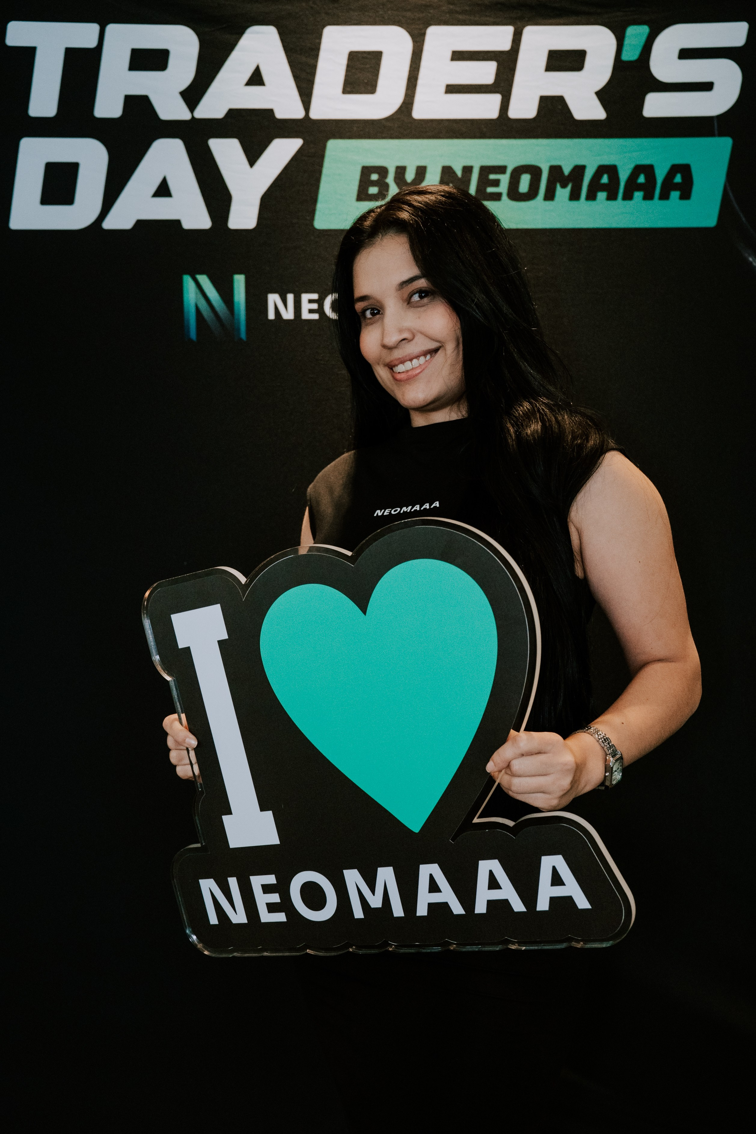 TRADERS DAY By NeomAAA Bogota. NeomAAA Funds Gallery