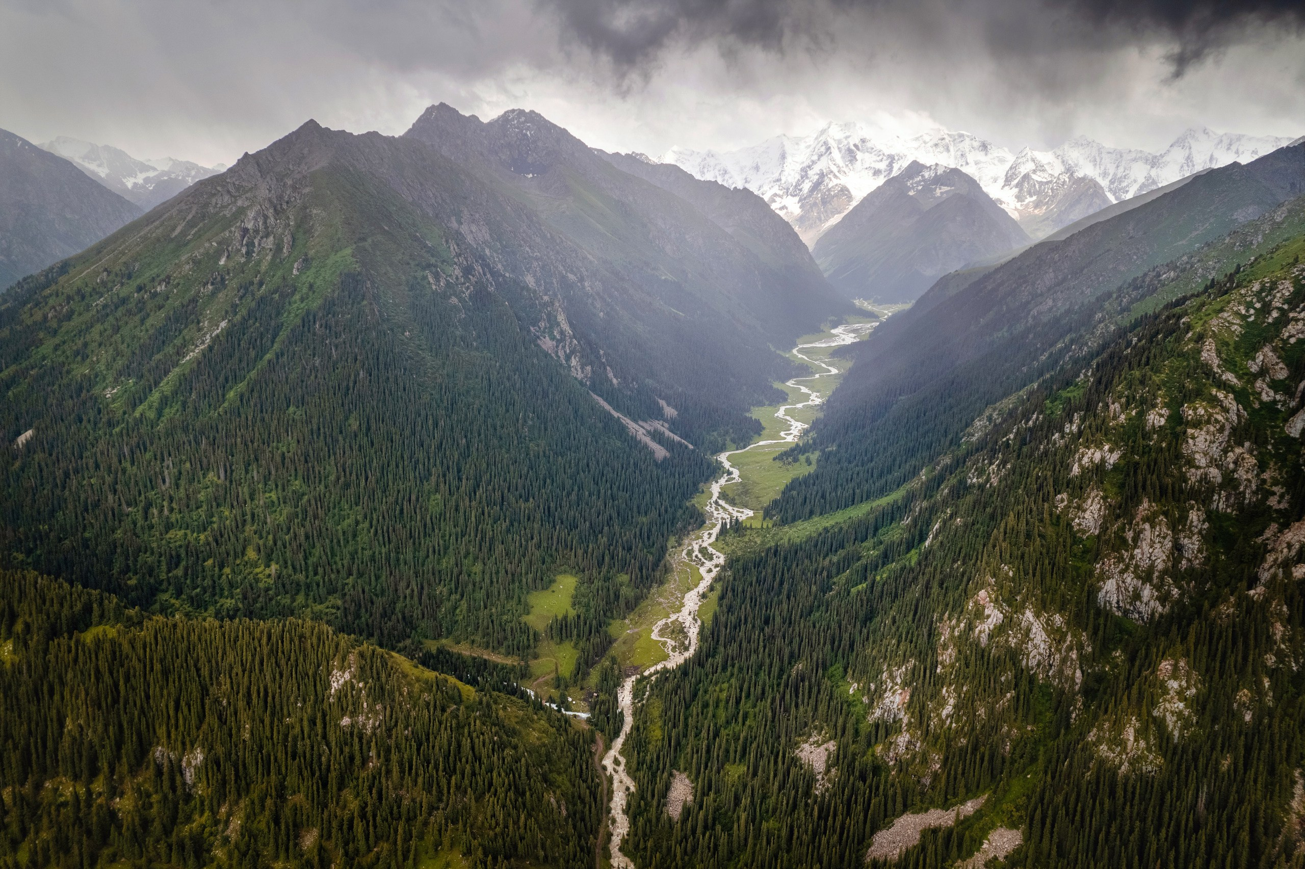 Тянь-Шань. Фотограф в Красноярске Нерозя Александр. Пейзаж, природа, портрет