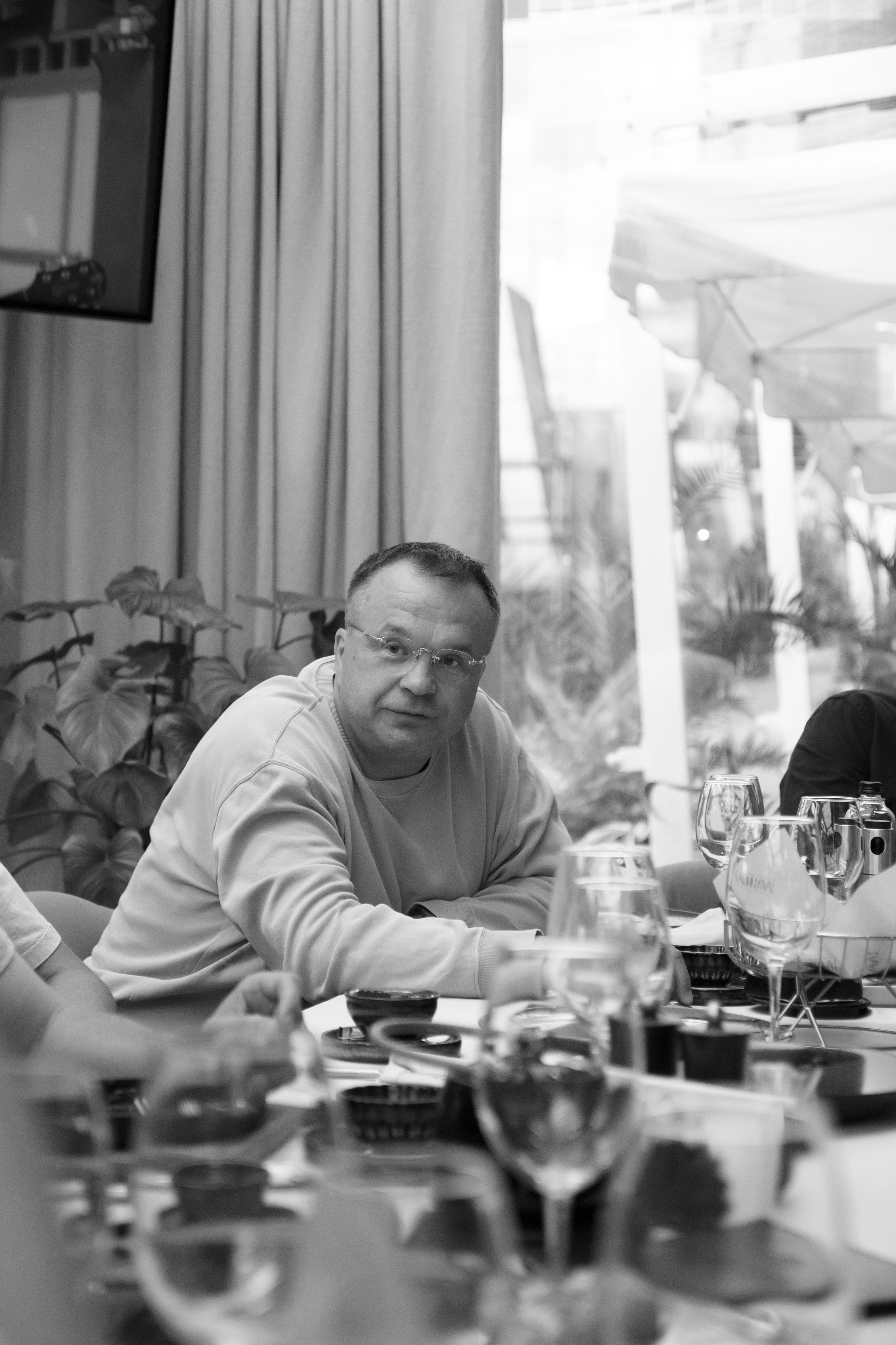 Бизнес-завтрак Германа Гаврилова. Фотограф Москва — личные фотосессии, лавстори в студии