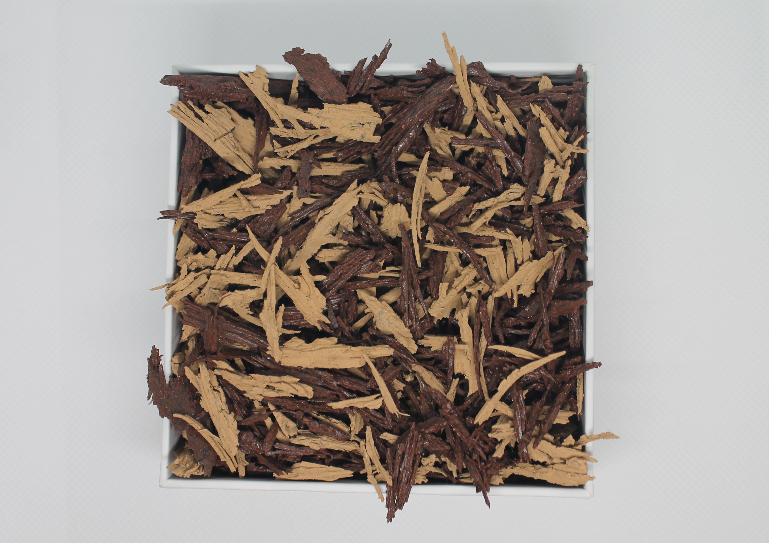 ОКРАШЕННАЯ МУЛЬЧА. Recro