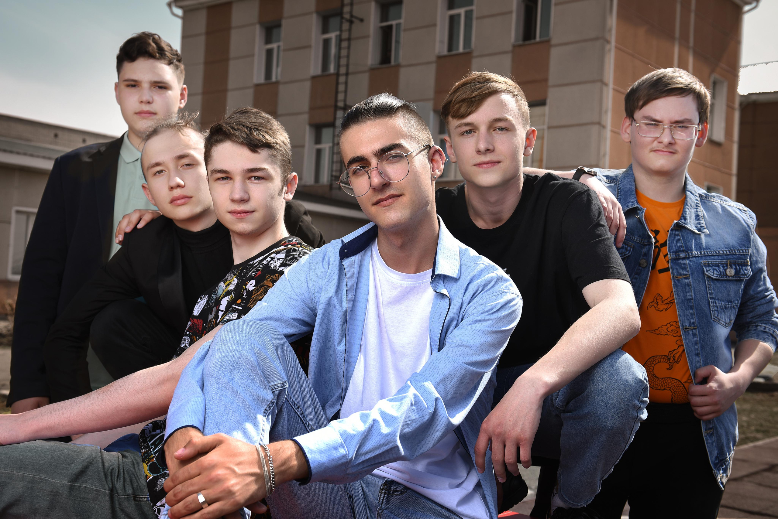 Выпускники Кургана, Челябинска, Тюмени. Выпускные альбомы в Кургане, Твой альбом, Книга