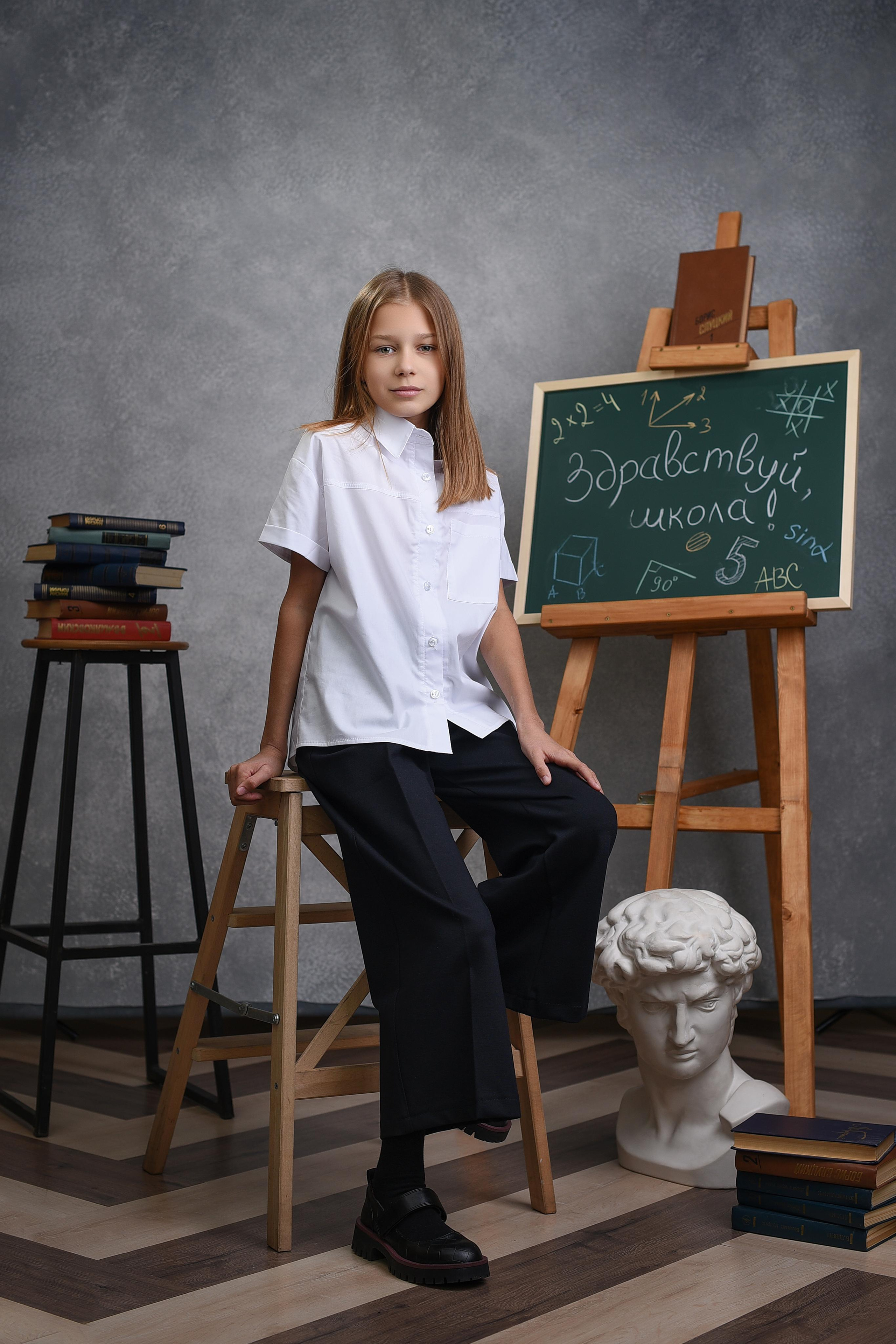 Началка. Выпускные альбомы в Кургане, Твой альбом, Книга