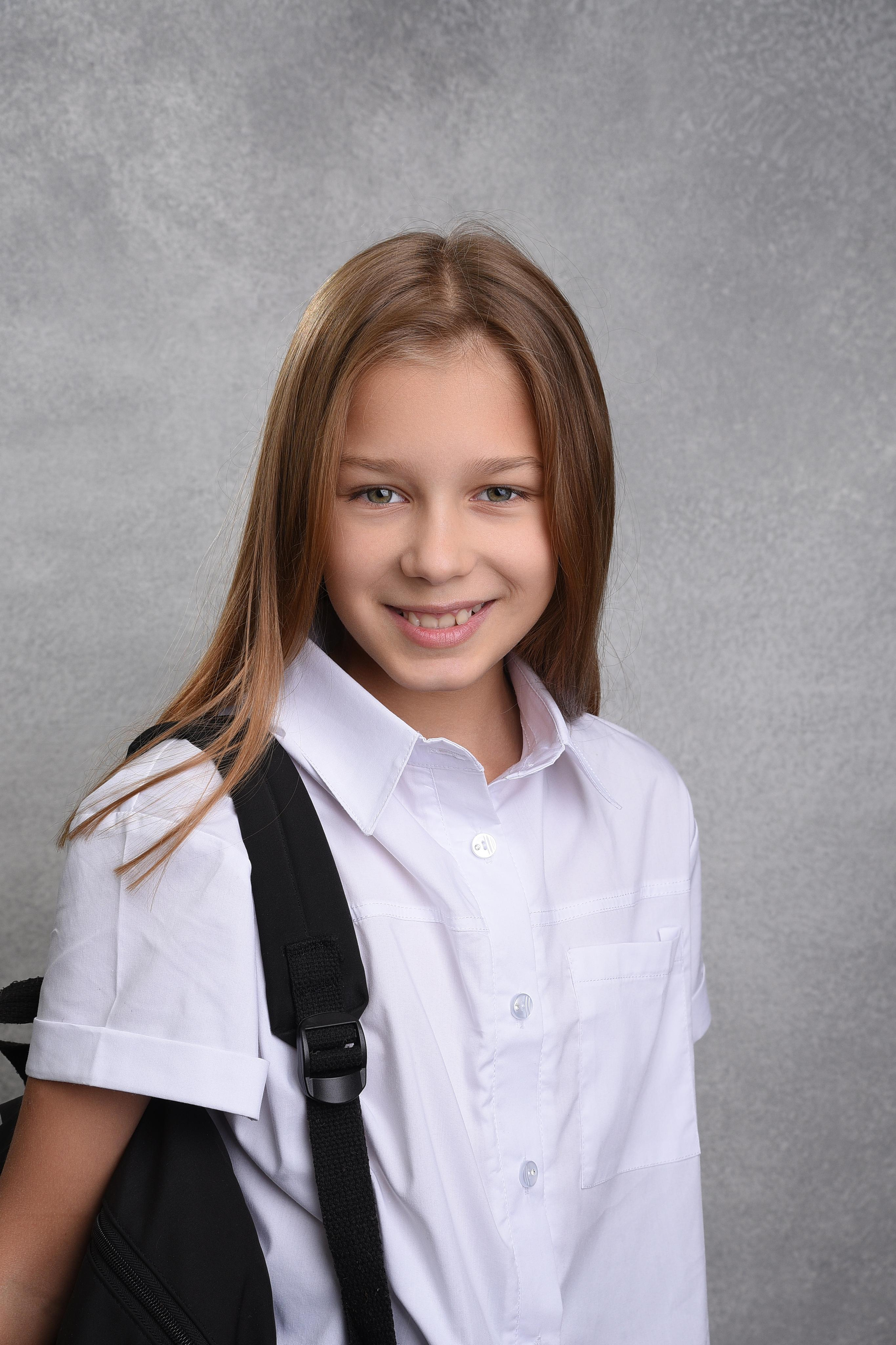 Началка. Выпускные альбомы в Кургане, Твой альбом, Книга